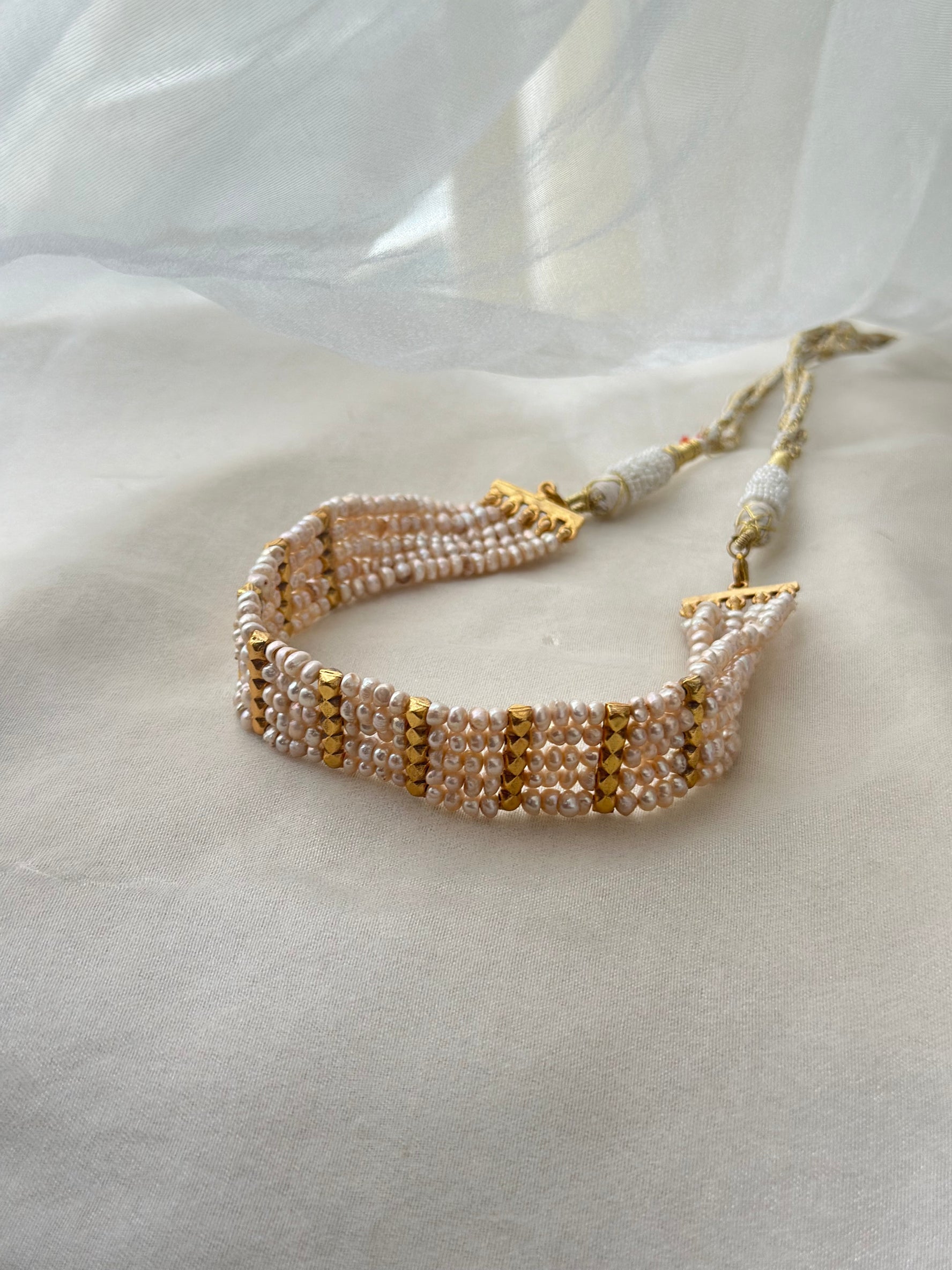 Ruha Antique pearl choker