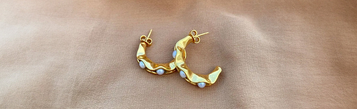 Earring Back Types Explained: Butterfly, Screw, Leverback & More