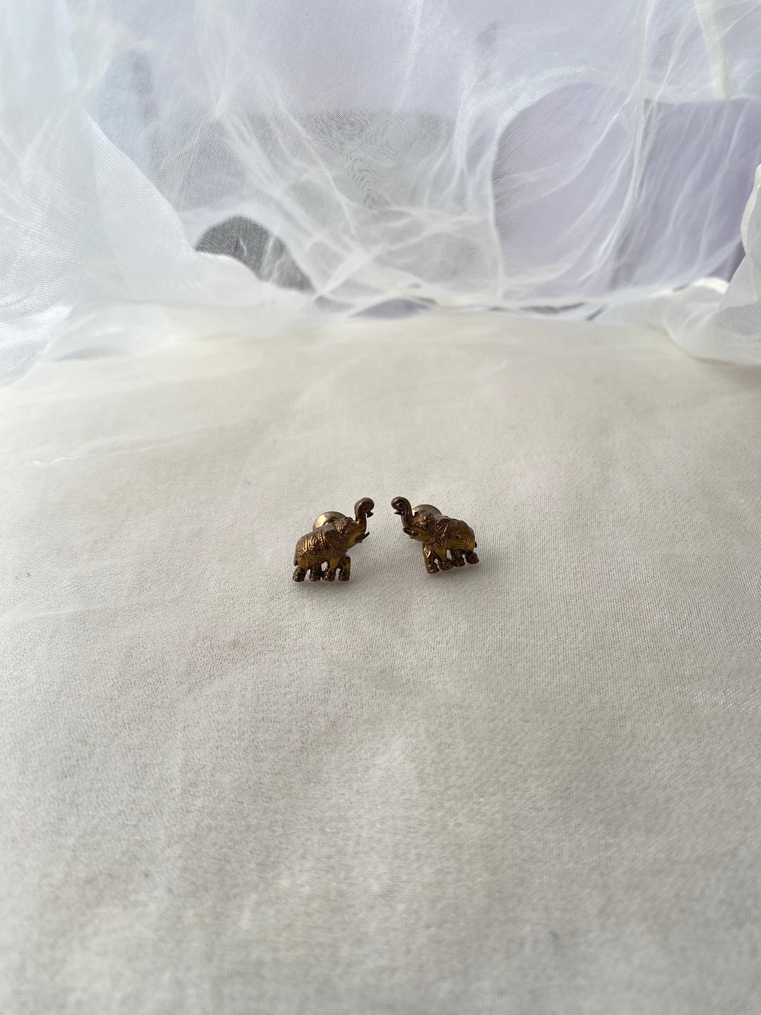 Haathi Studs