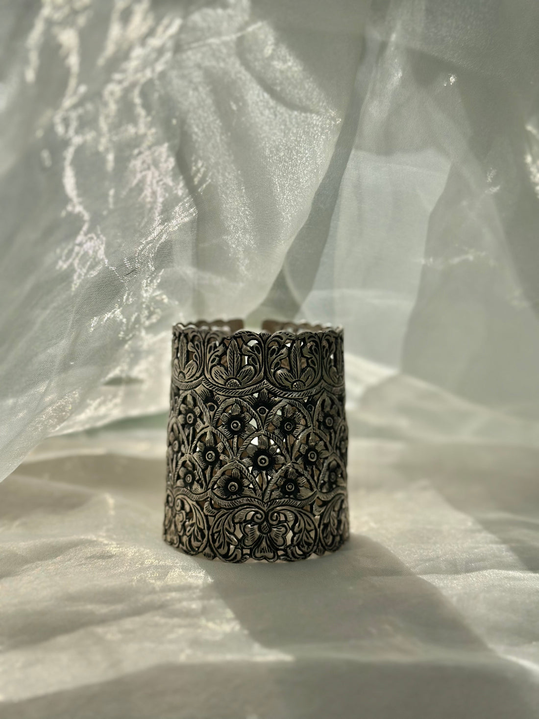 Rajputana Handcuff