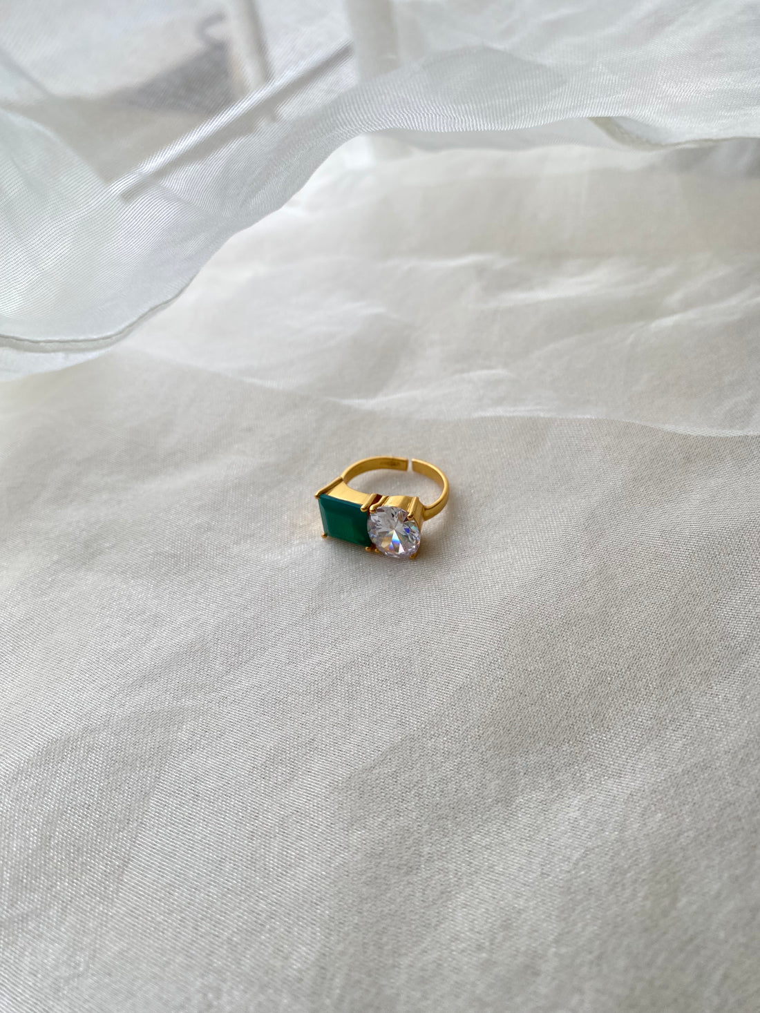 Green onyx - Swarovski Ring