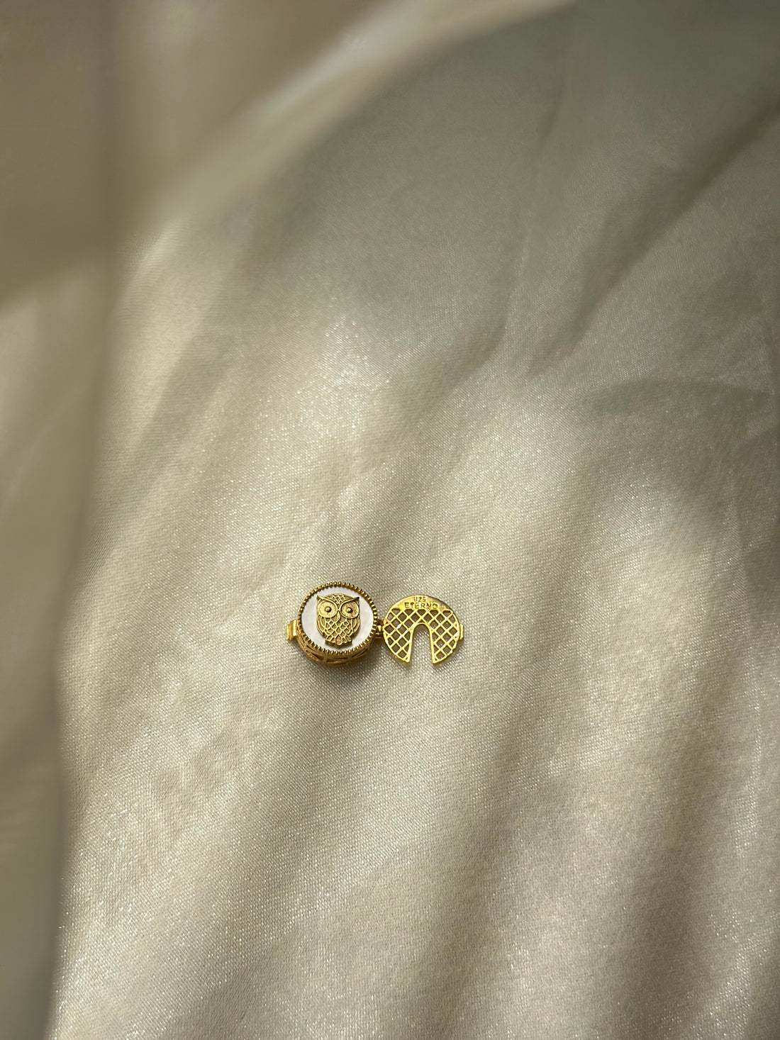 Button Clip- Special Elements