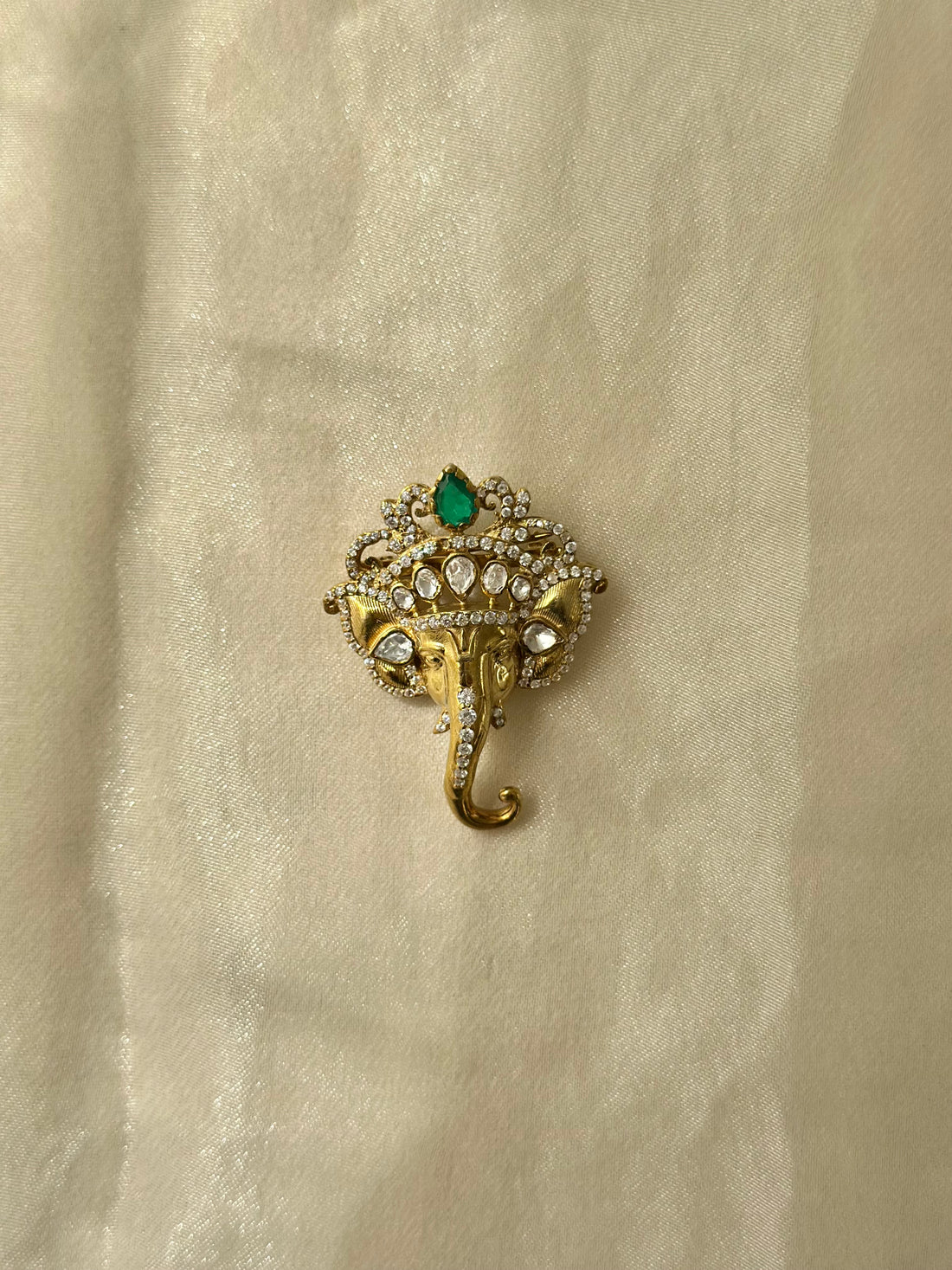 Agra Brooch