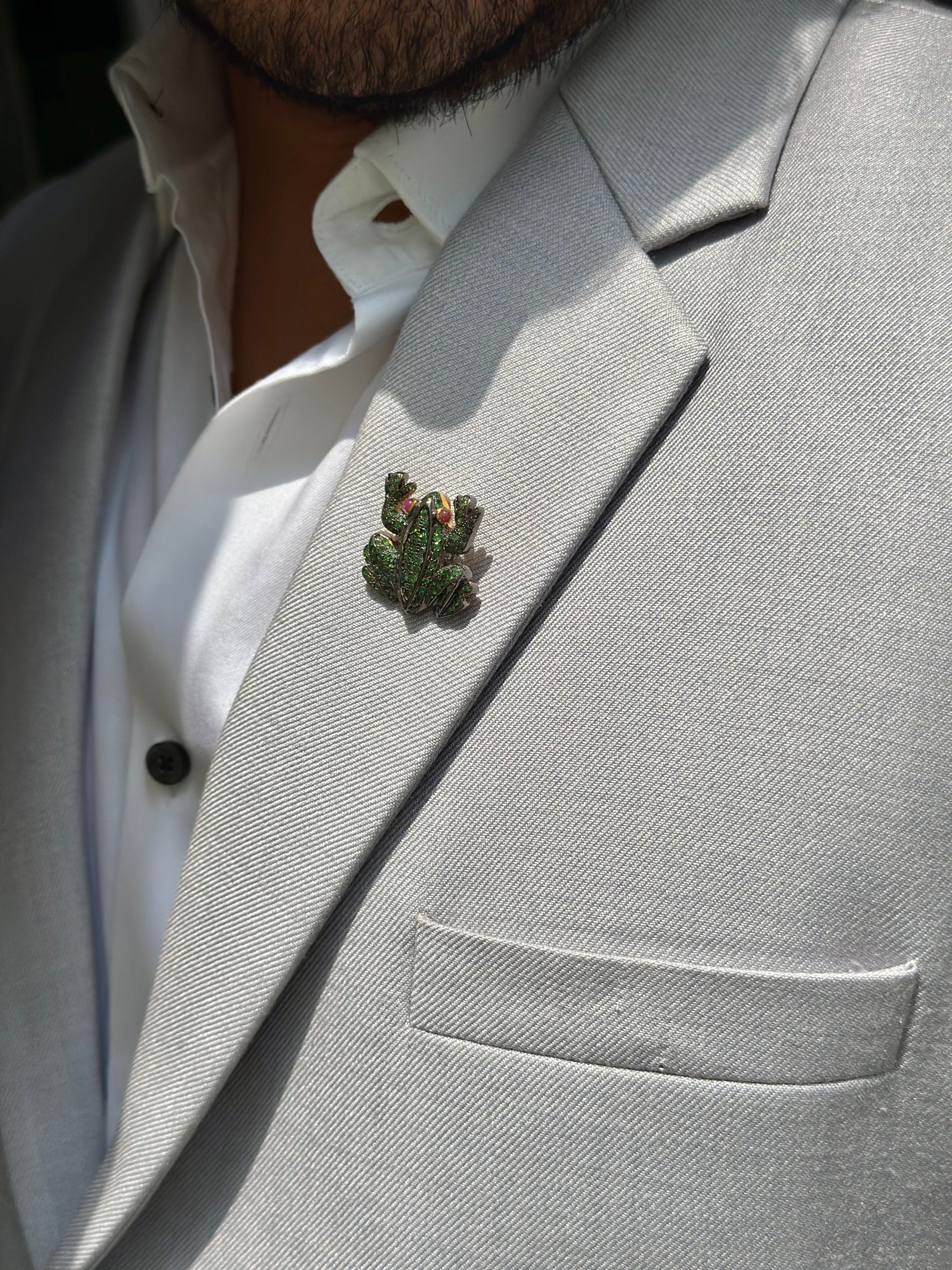 Rana Brooch (Precious Gemstones)
