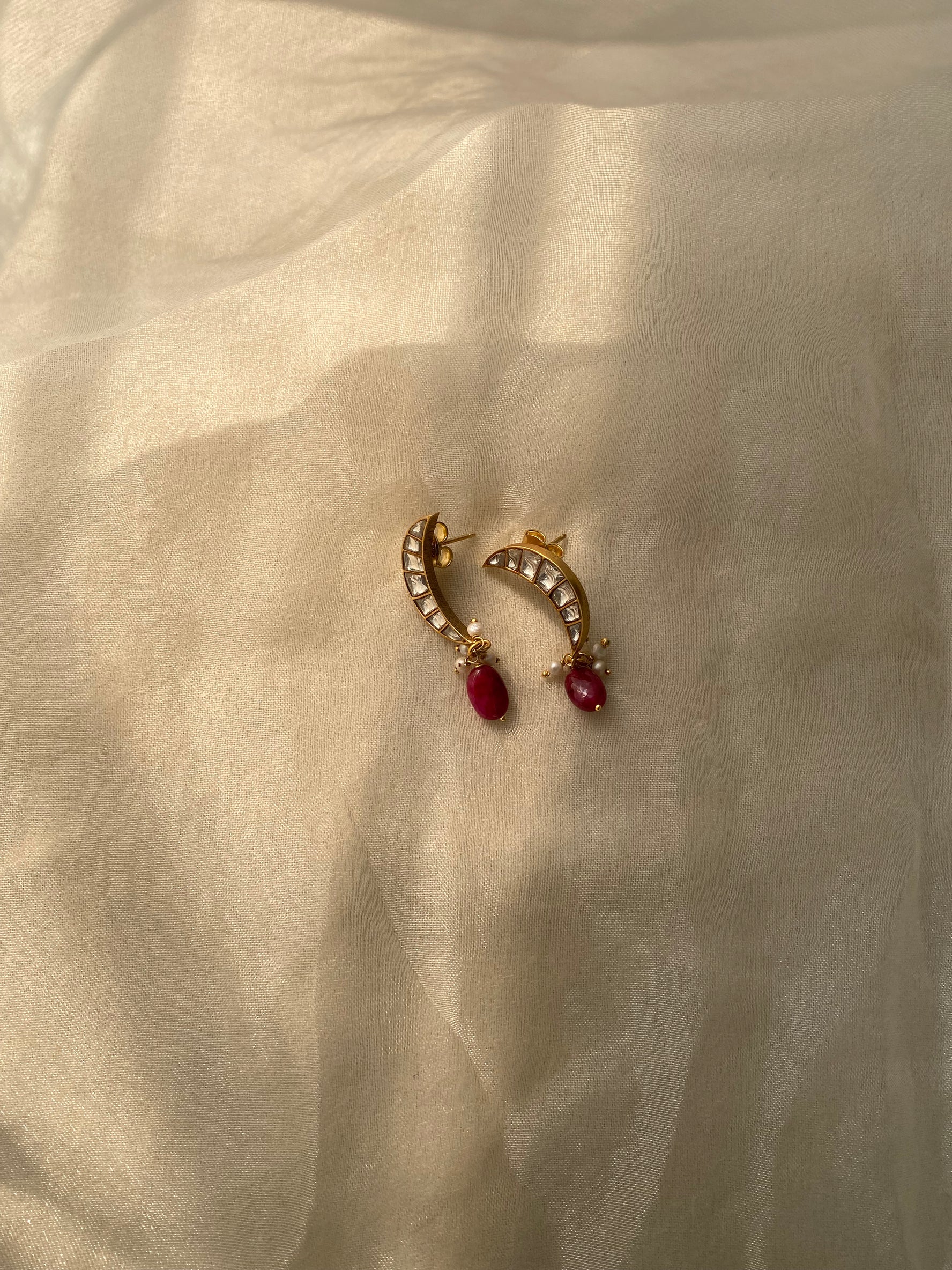 Chaand Mahal Earrings