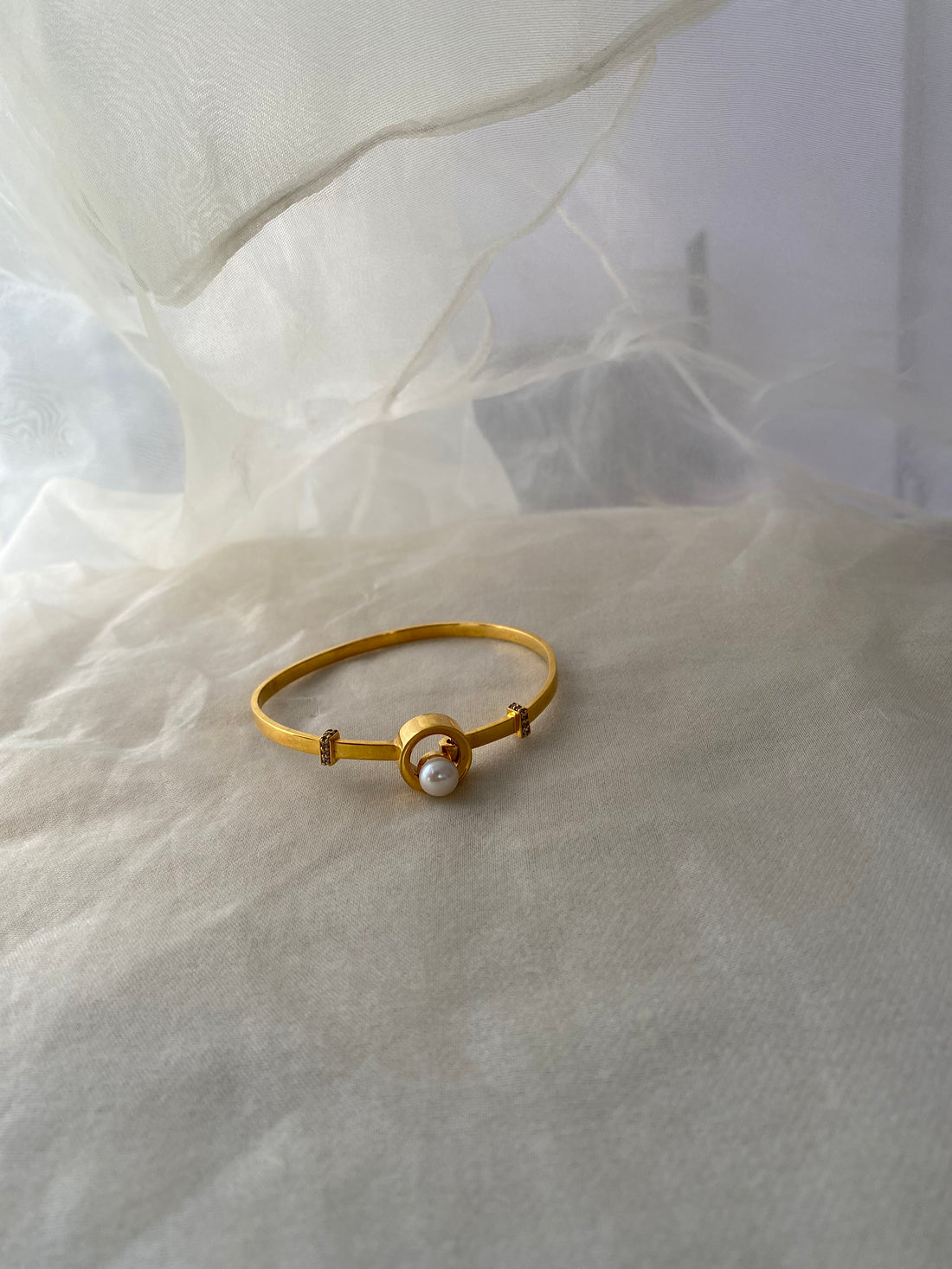 Jayantika Bangle