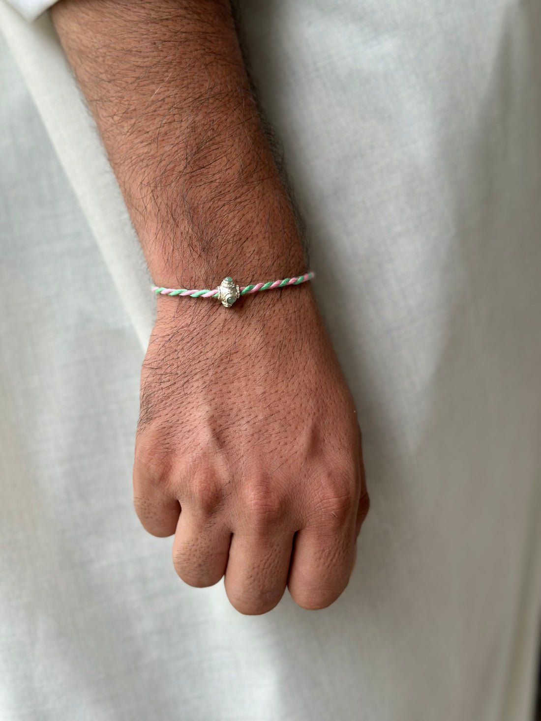 Small Dori Rakhi in 92.5 fine silver – Eterno India