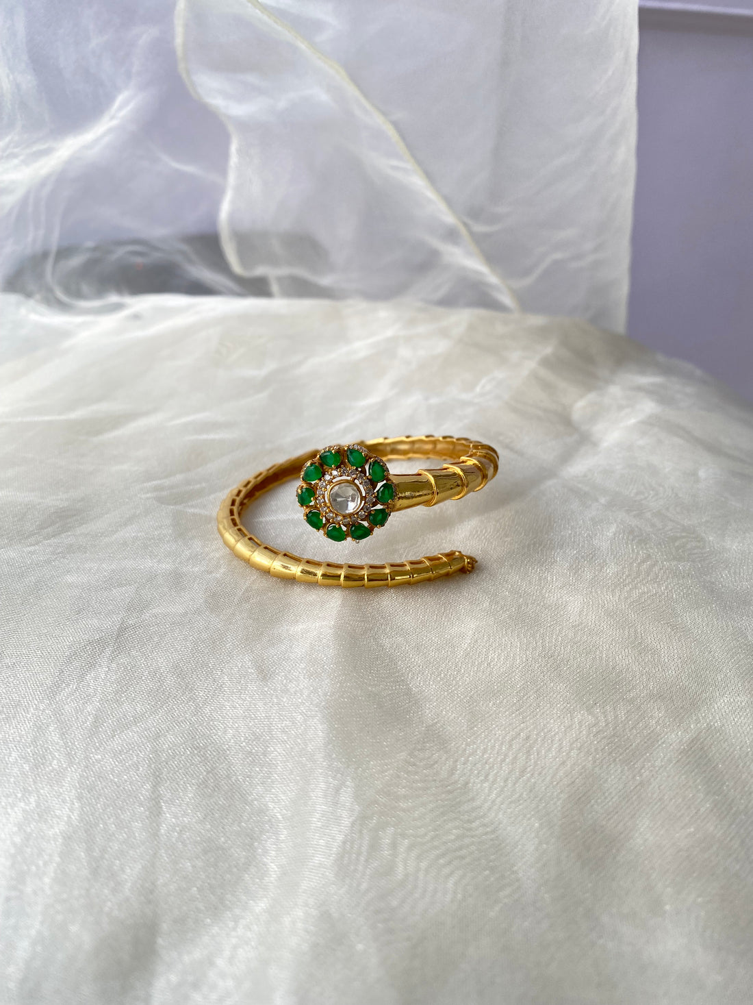Durga Handcuff
