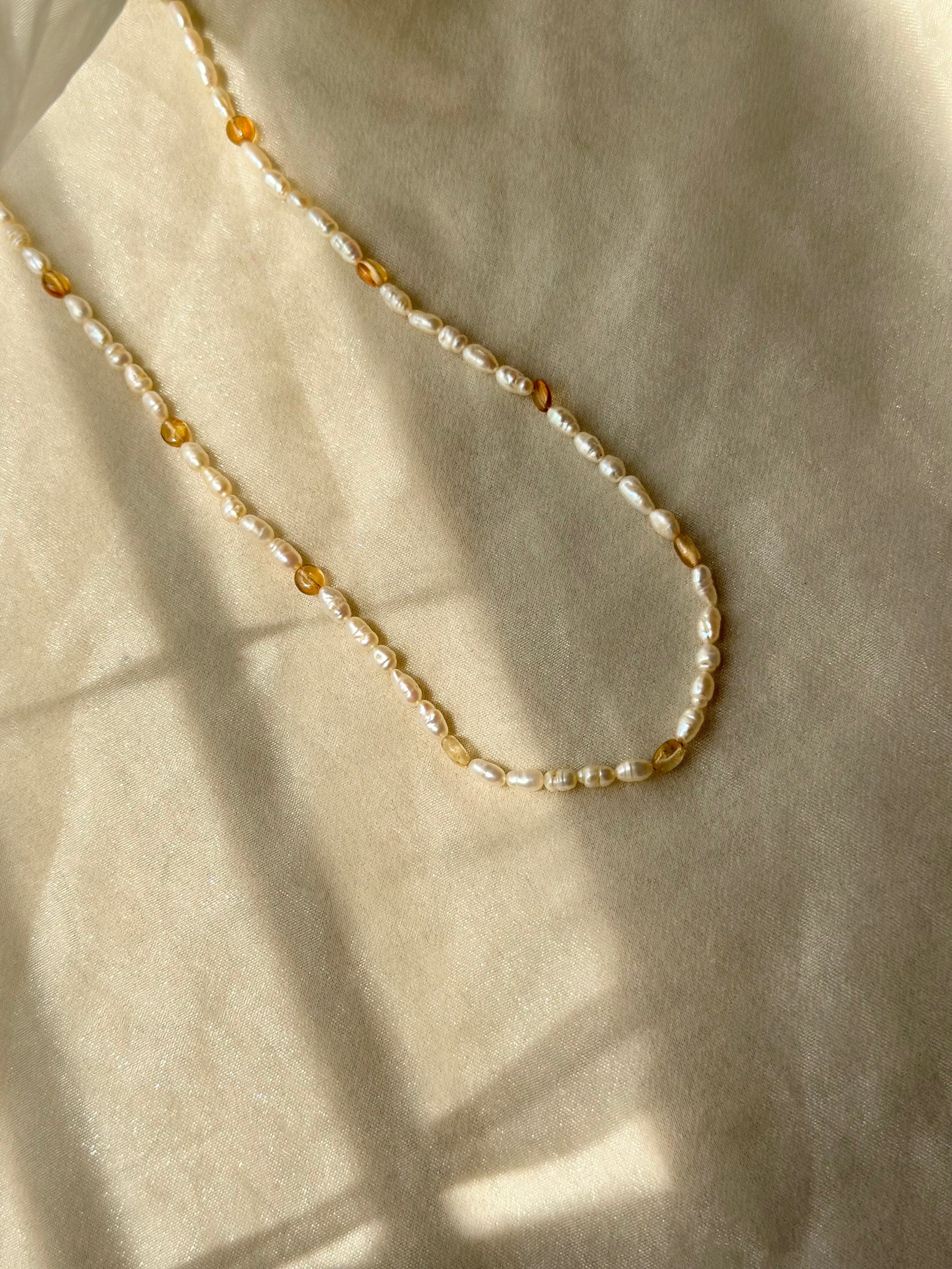 Sia Pearl Mala