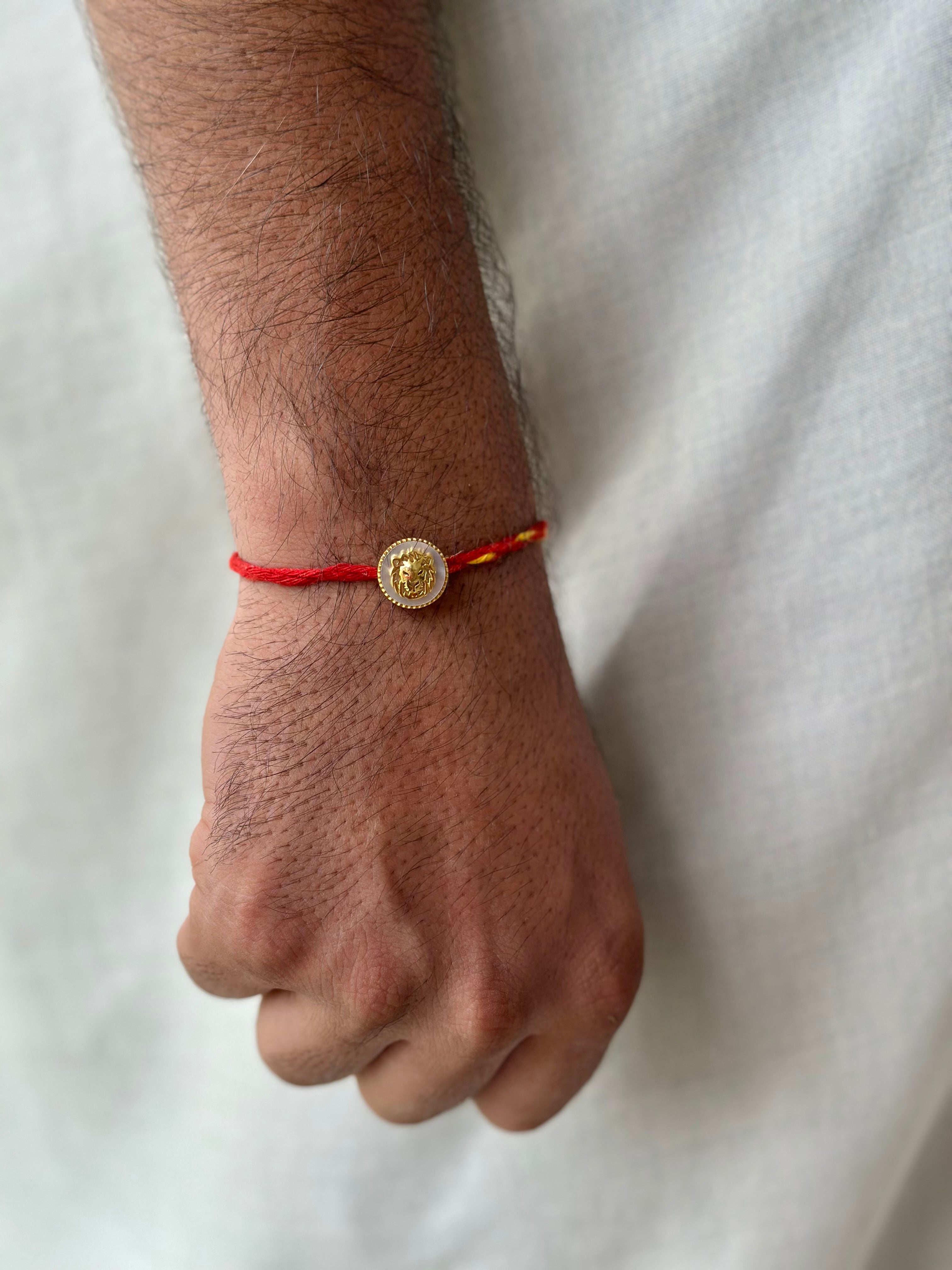 OG Lion Rakhi cum pendant in 92.5 fine silver – Eterno India