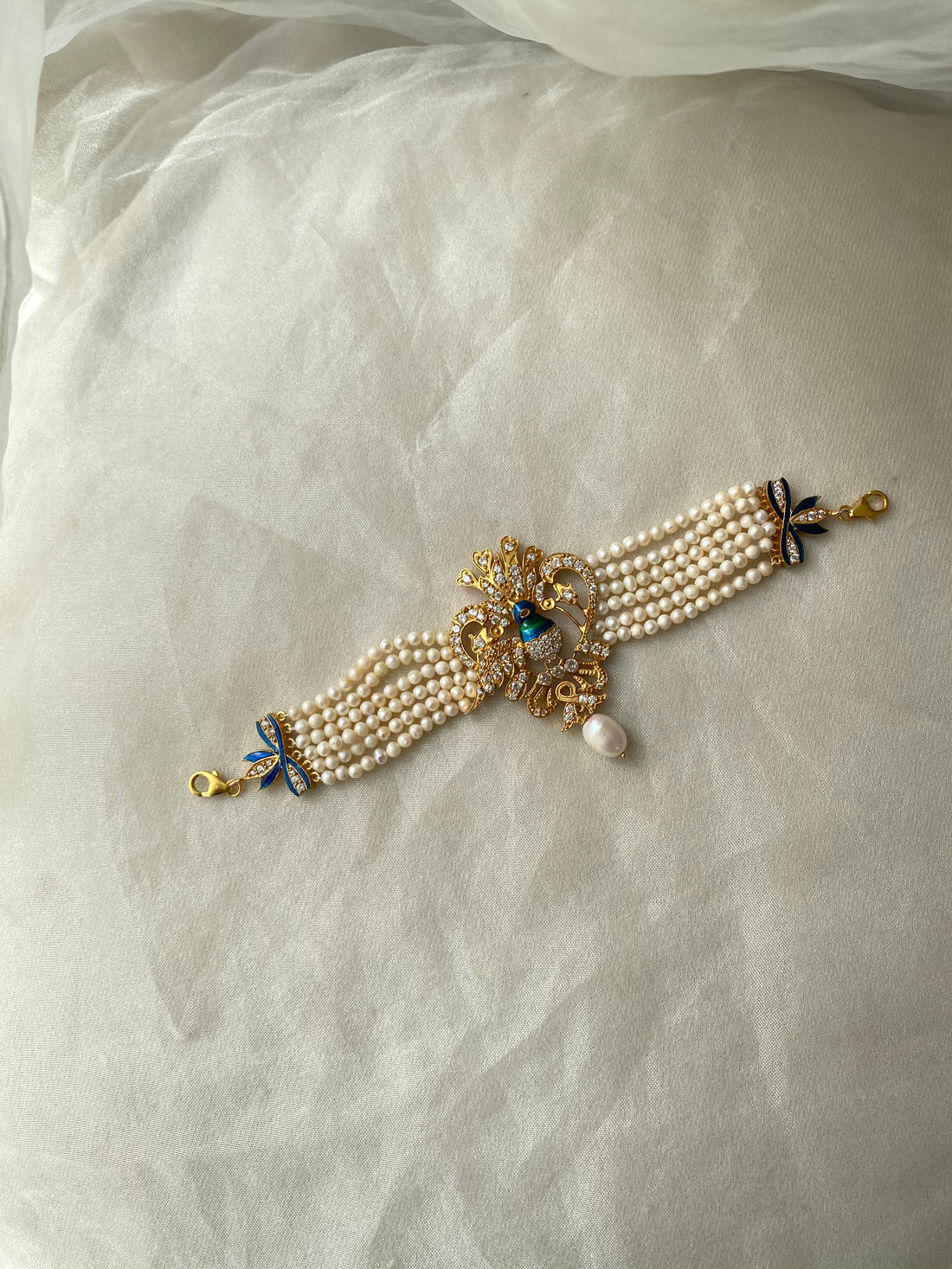 Morni Bracelet Cum Choker