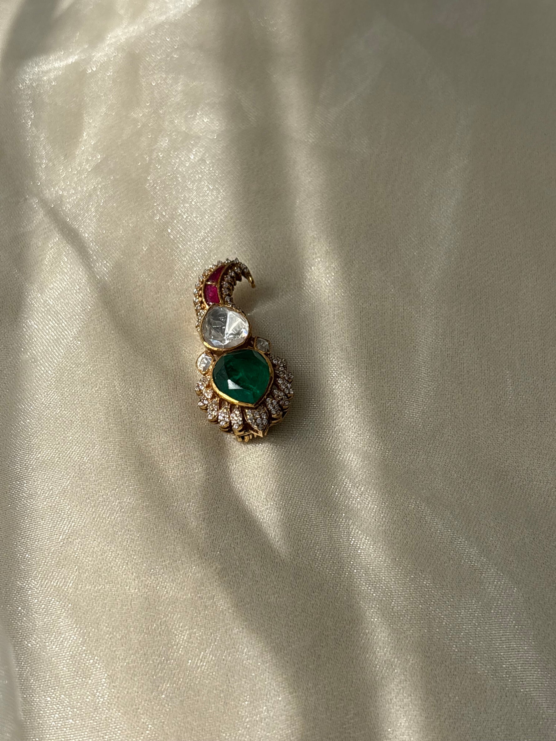 Panaji Brooch (Mini Kalangi)