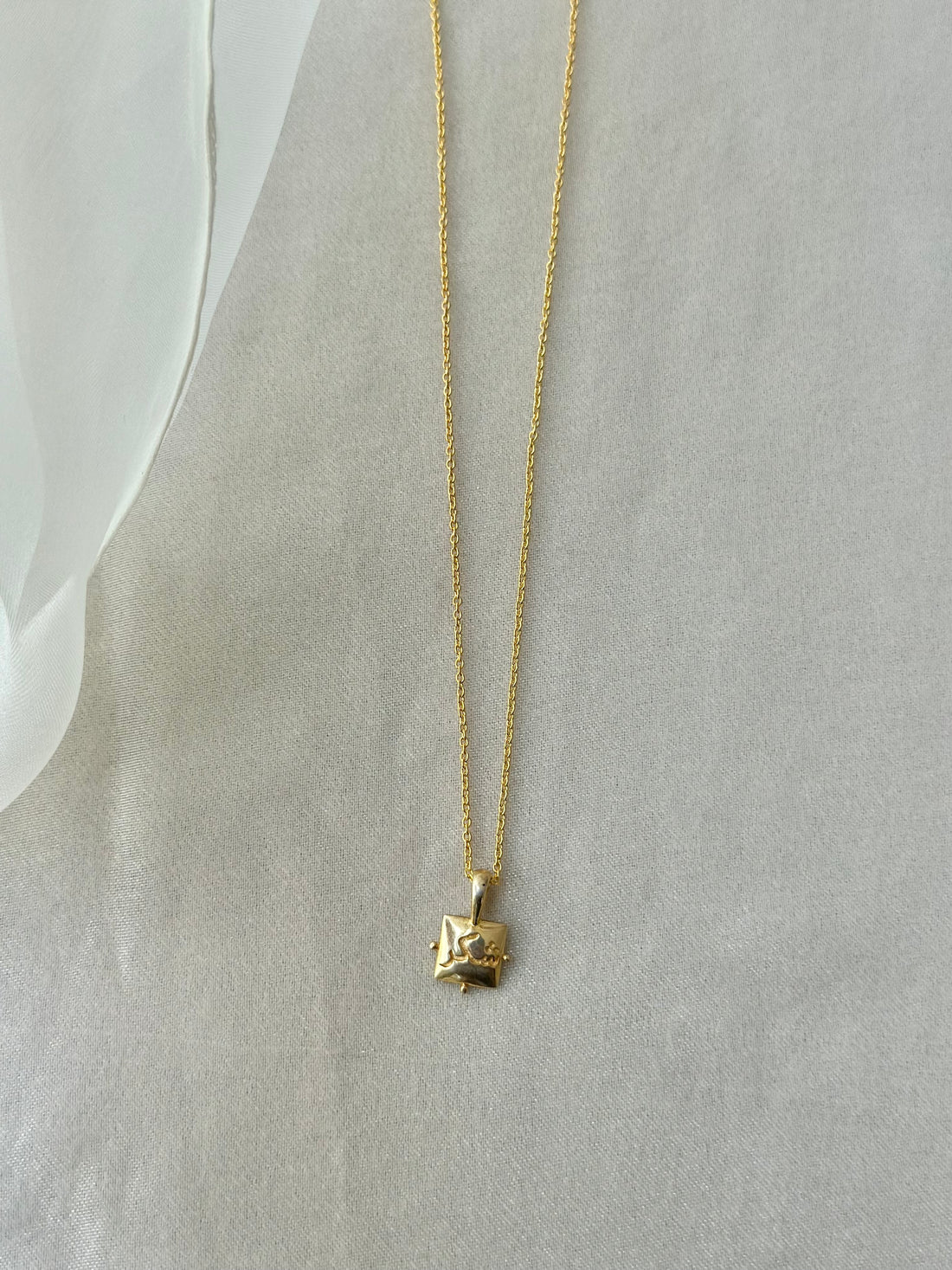 Shukr Pendant