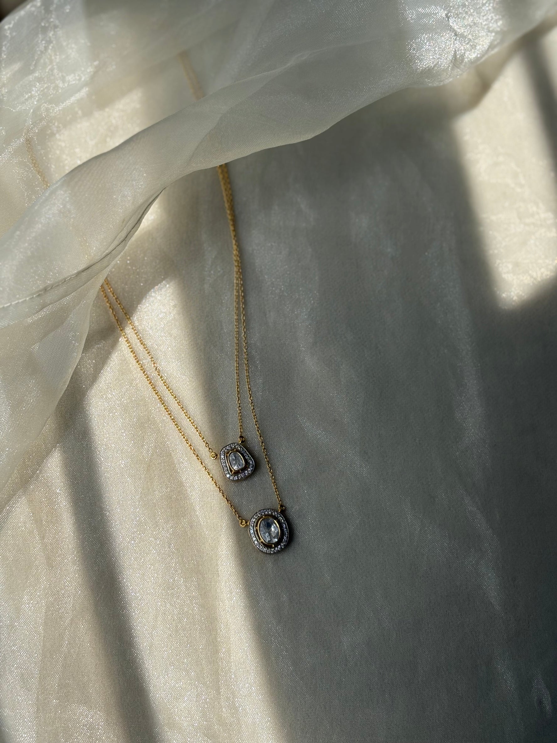 Meera Chain