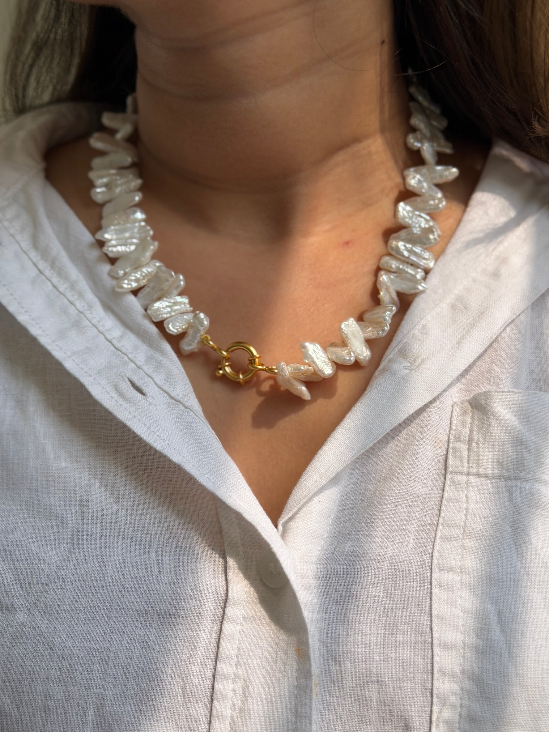 Nazaakat Pearl Necklace
