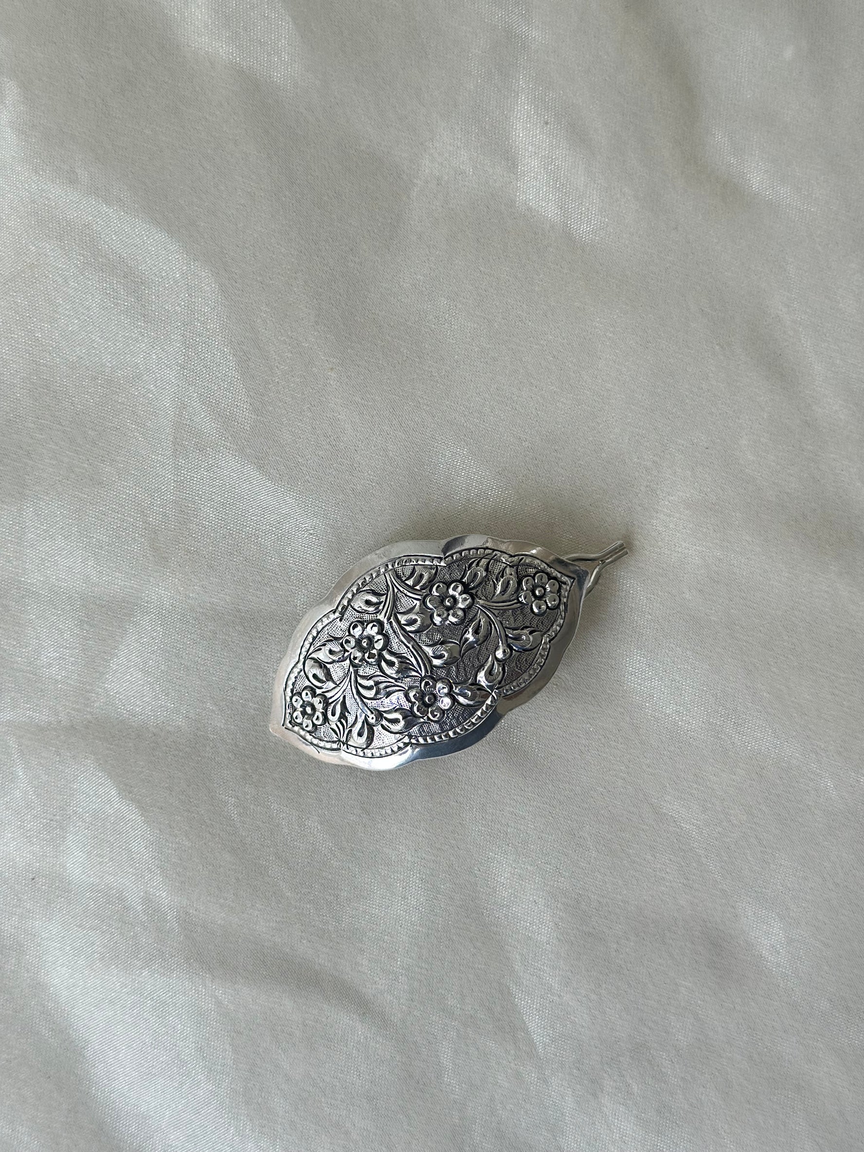 Naz Hair Clip