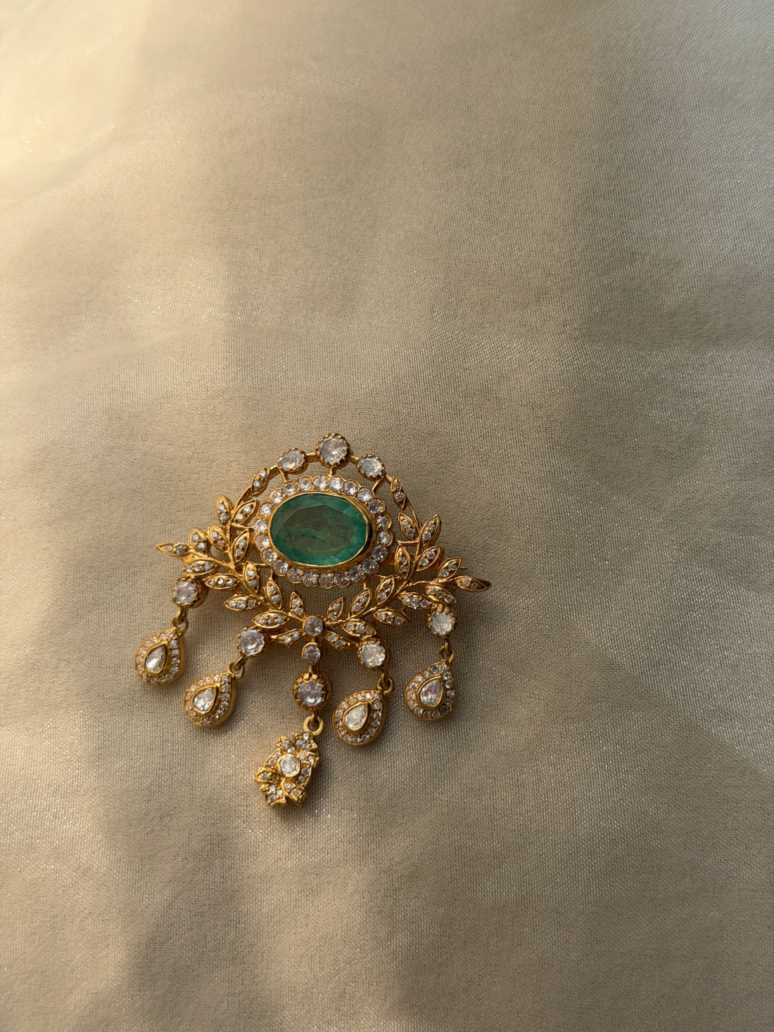 Kochi Brooch