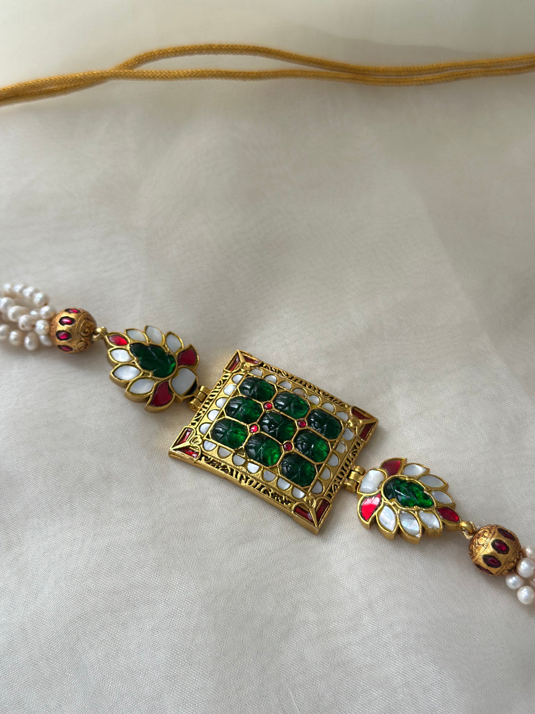 Mastani Choker