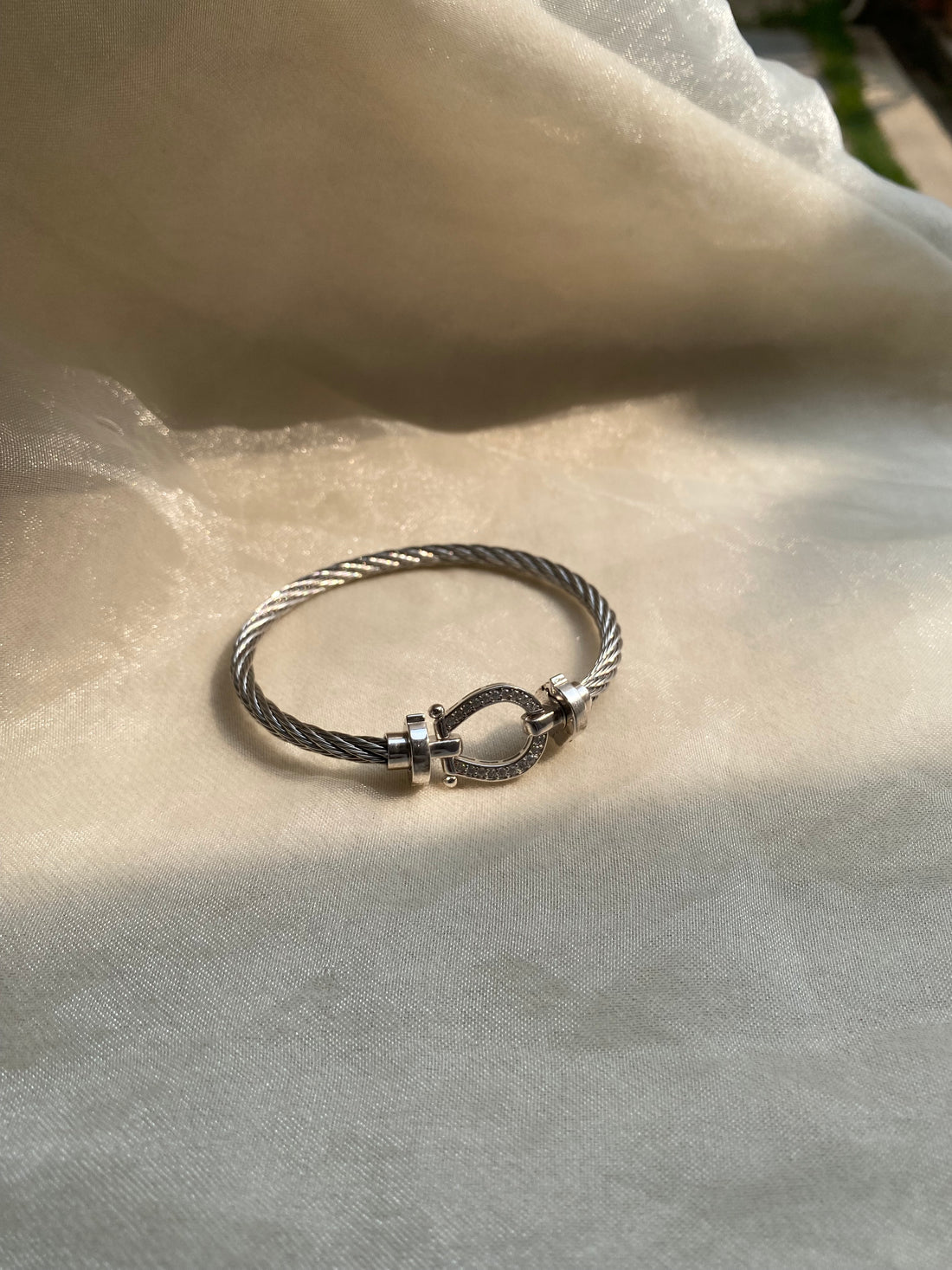 Horse Shoe Bracelet
