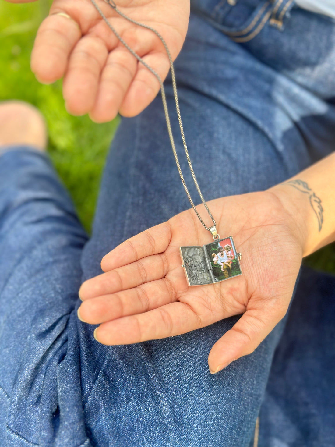 Tasveer Pendant