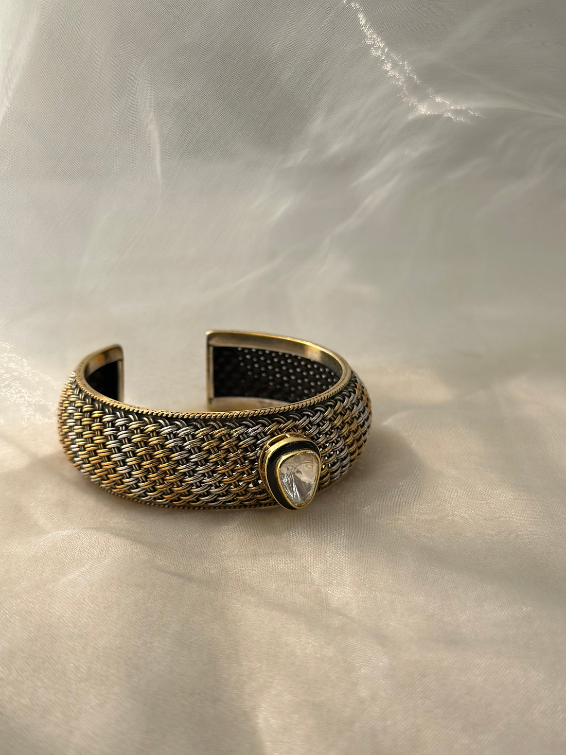 Mughal Polki Handcuff