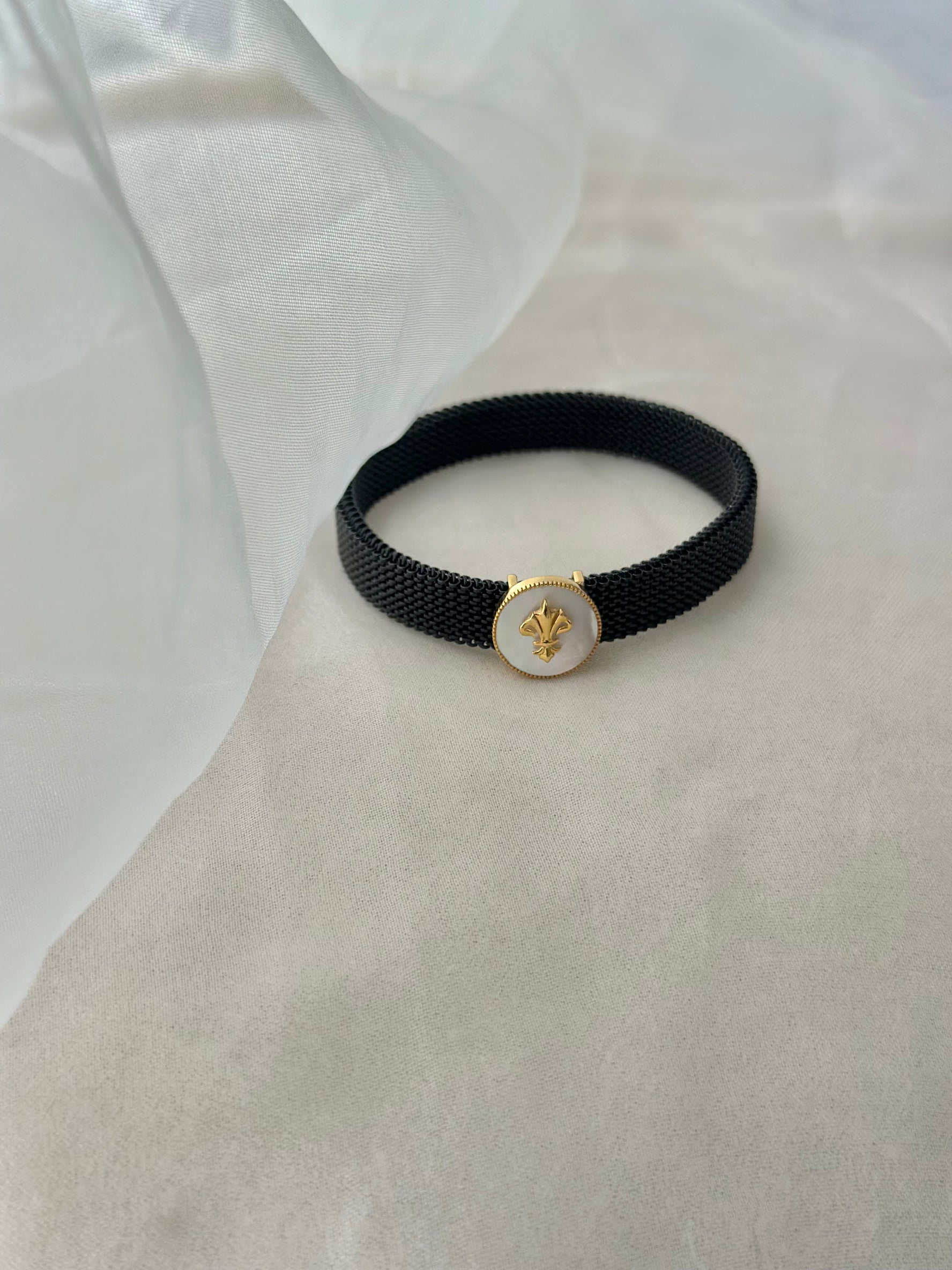 Fleur-de-lis Band