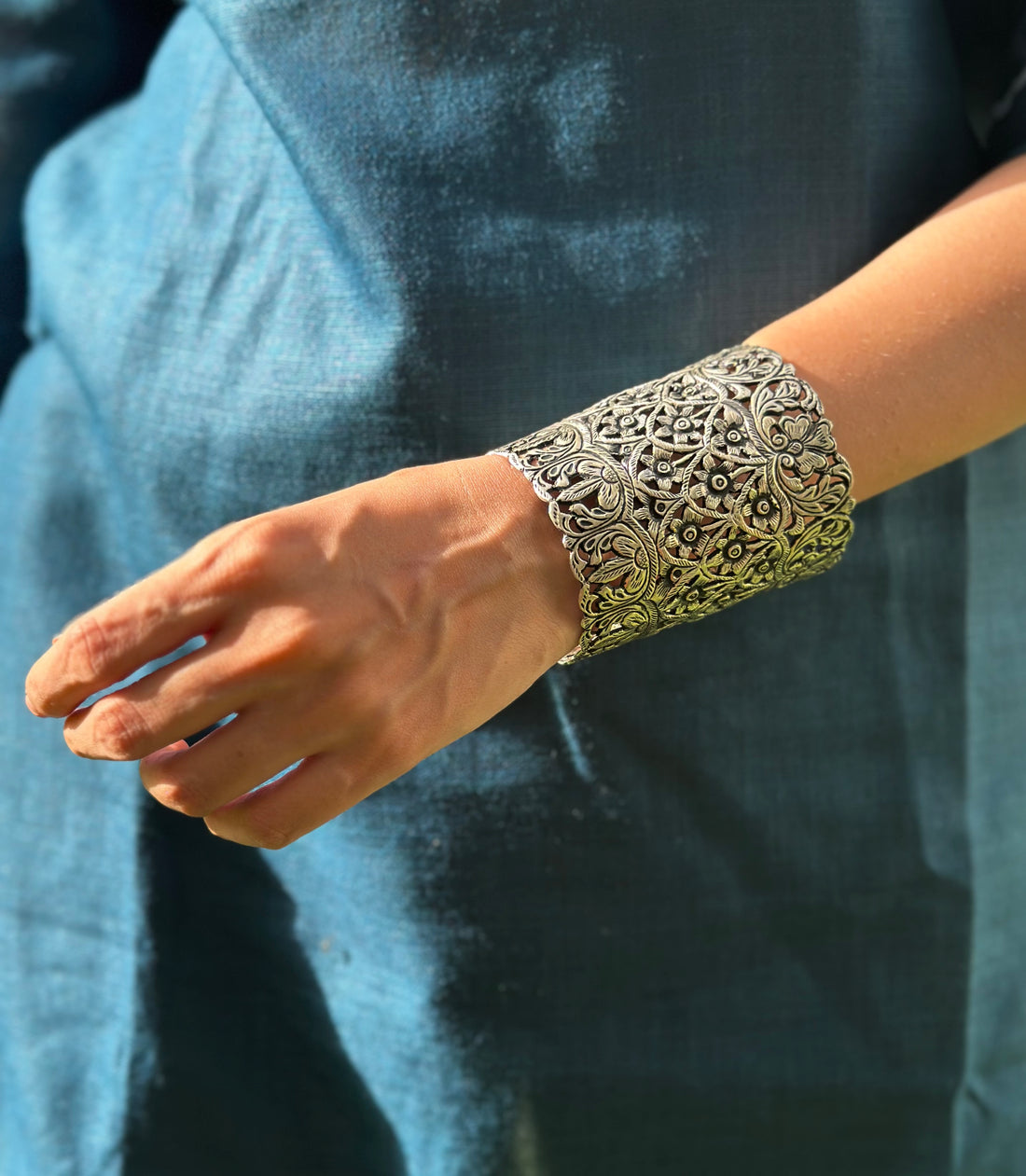 Rajputana Handcuff
