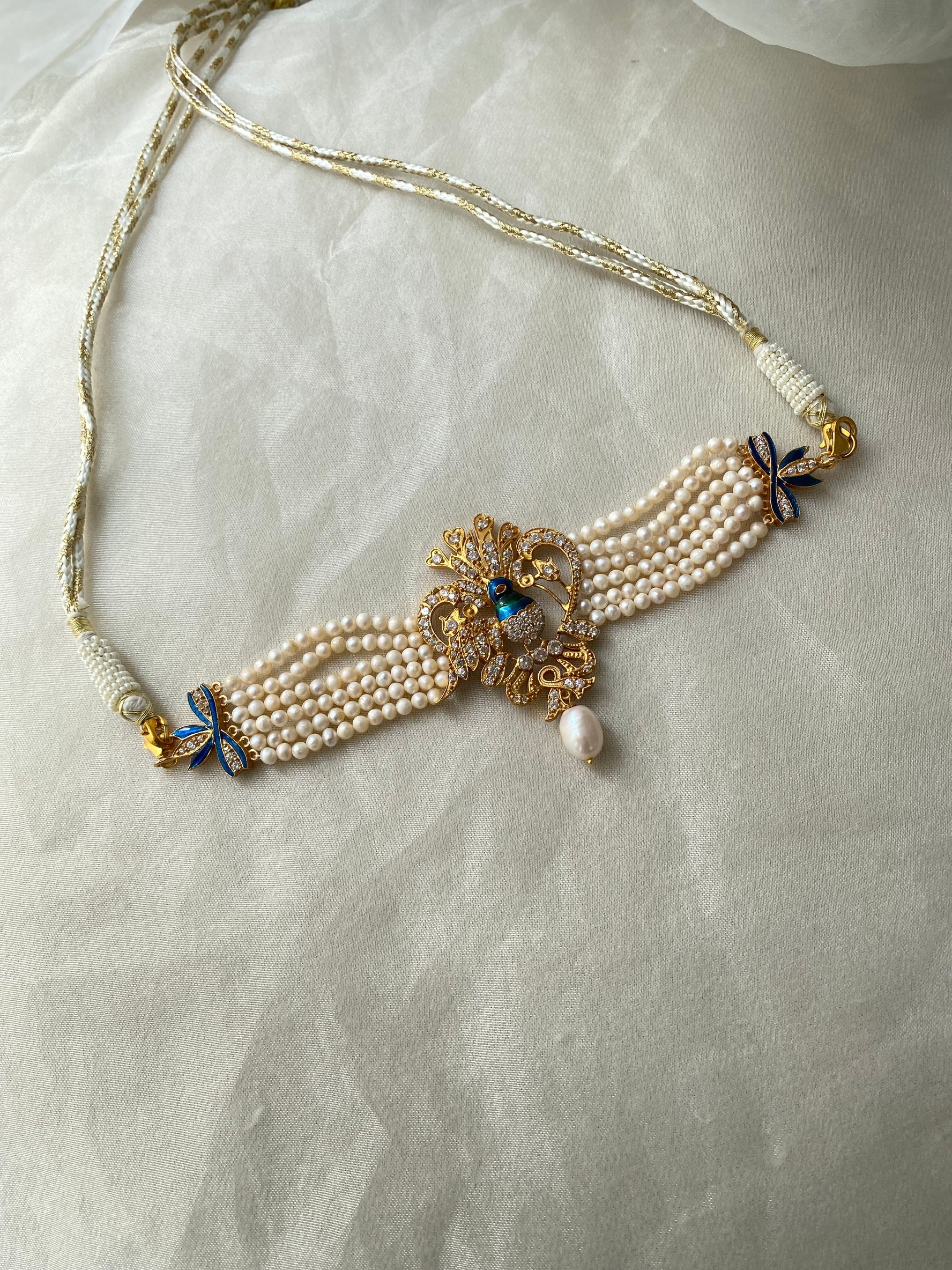 Morni Bracelet Cum Choker