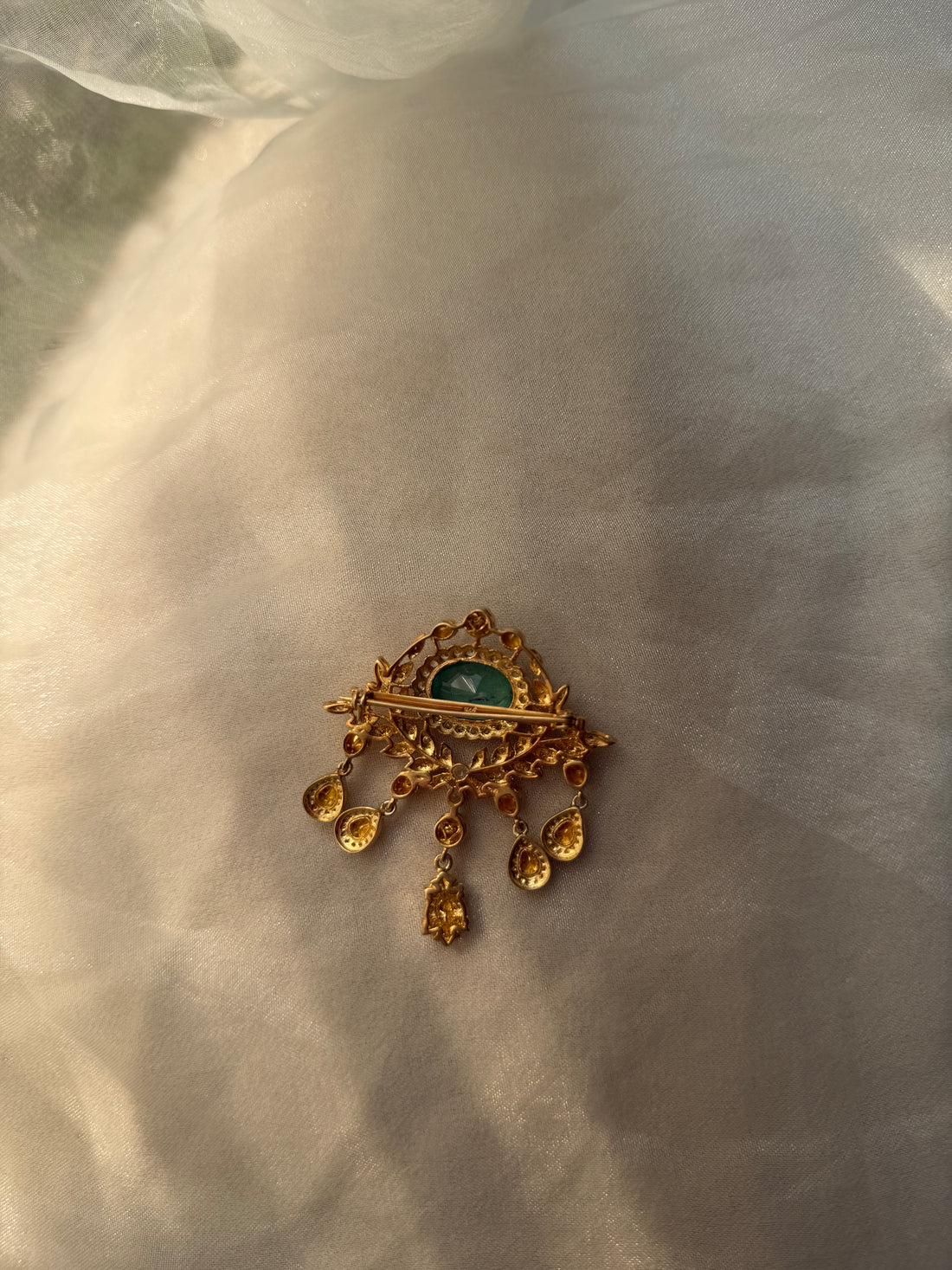 Kochi Brooch