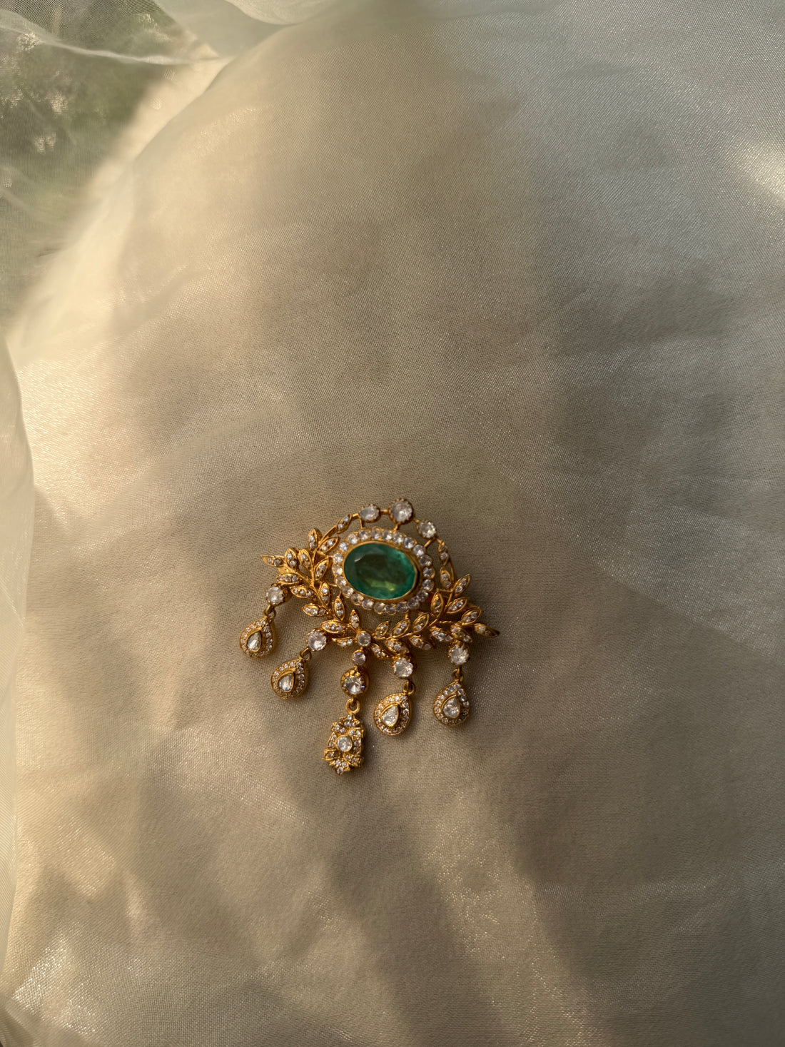 Kochi Brooch