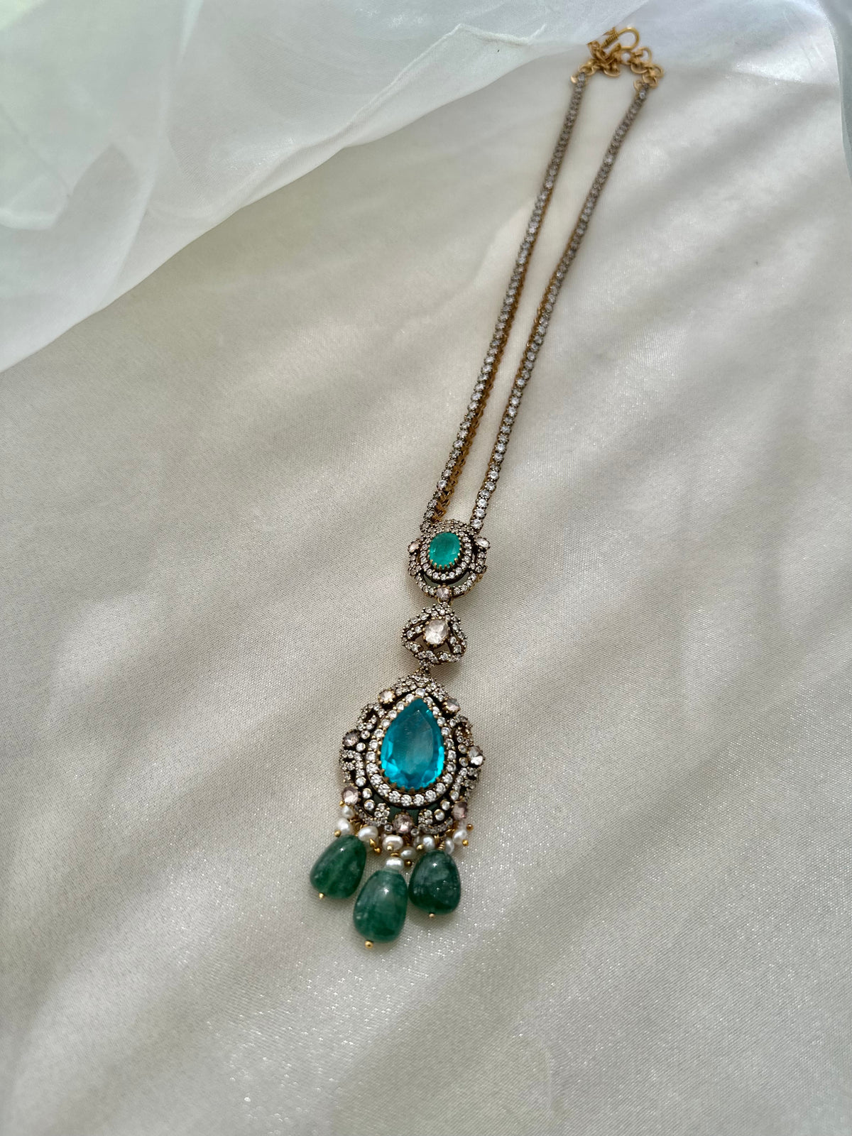 Zareen Necklace