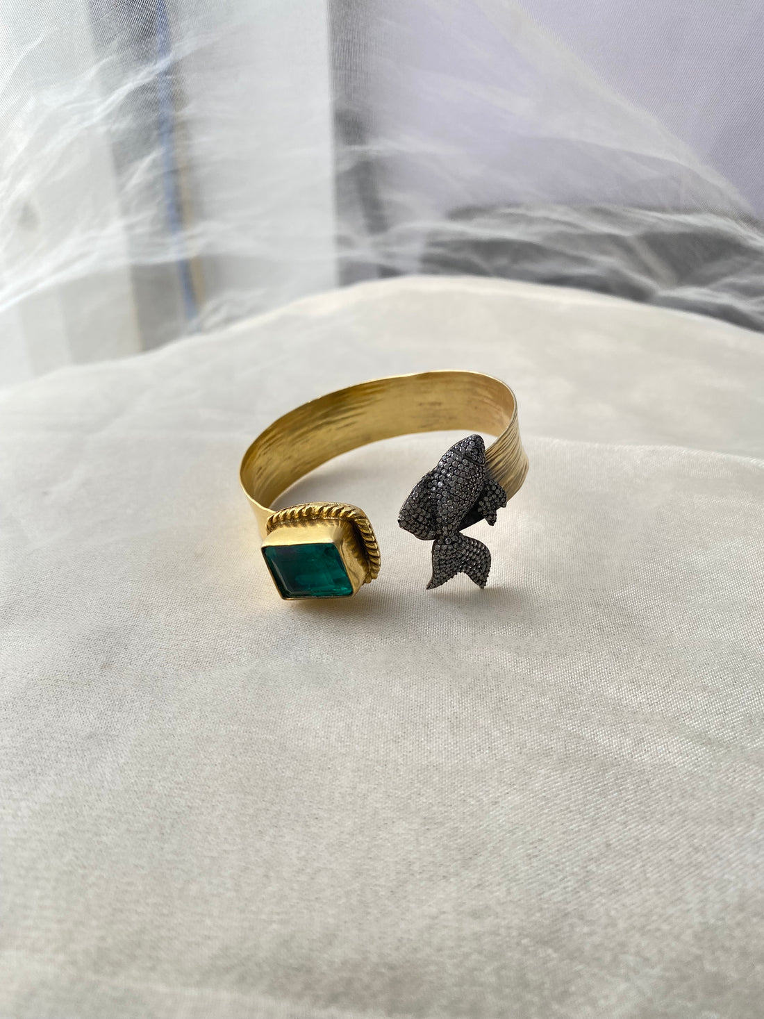 Green onyx Matsya Handcuff