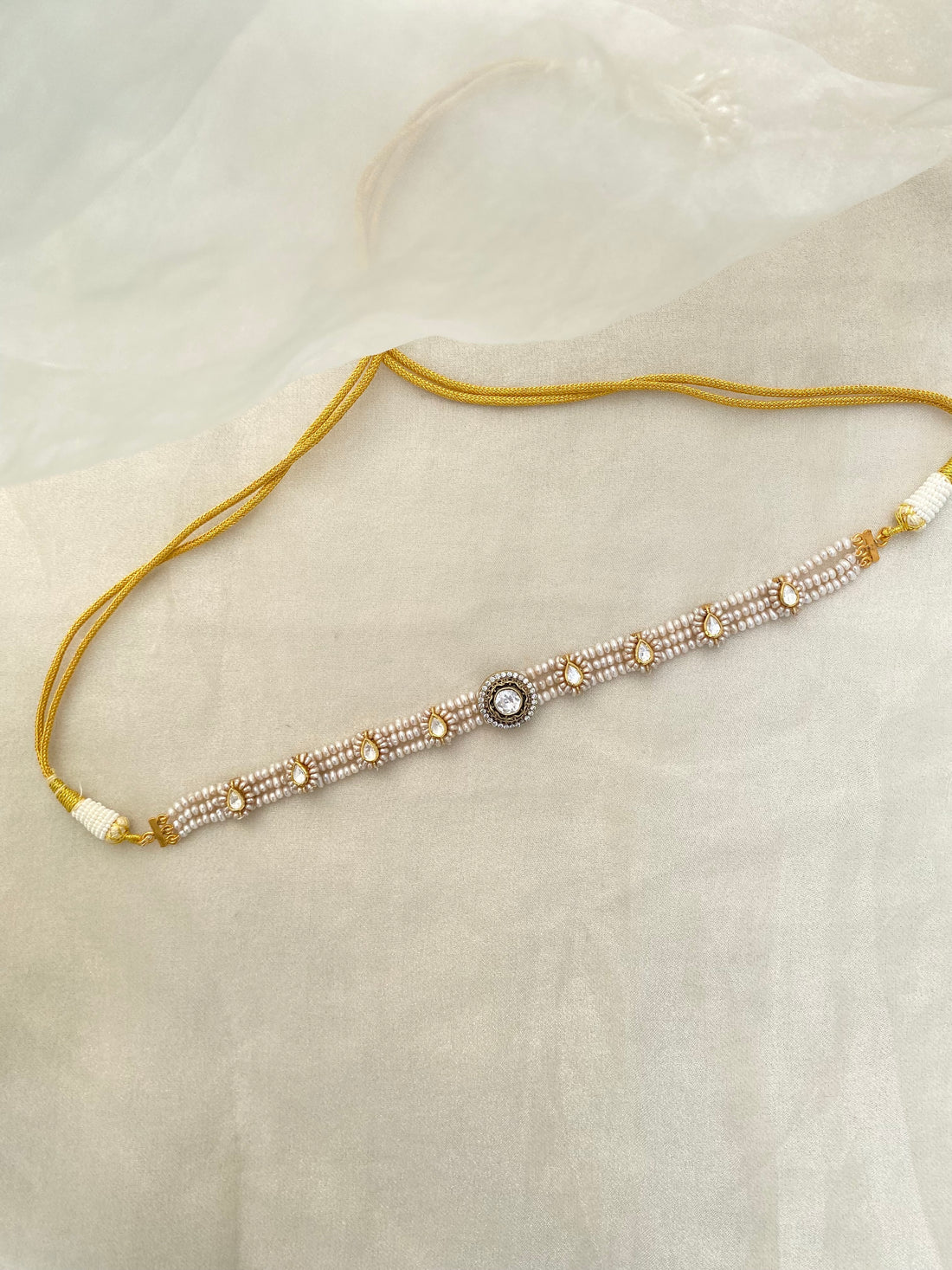 Avni Choker