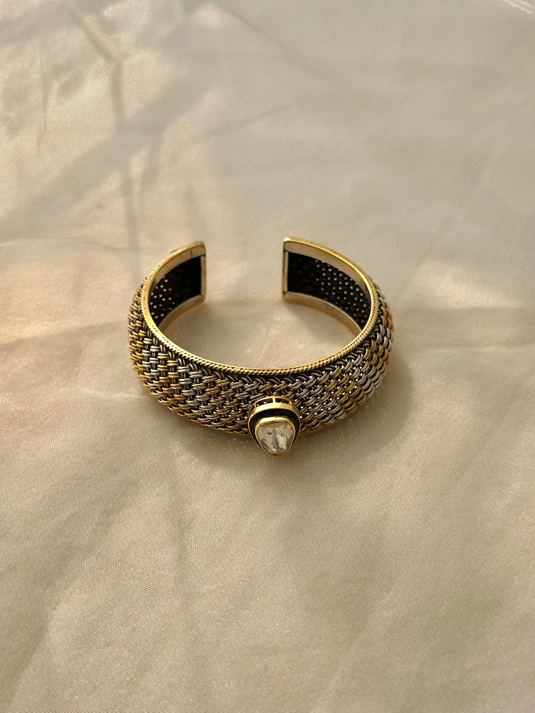 Mughal Polki Handcuff