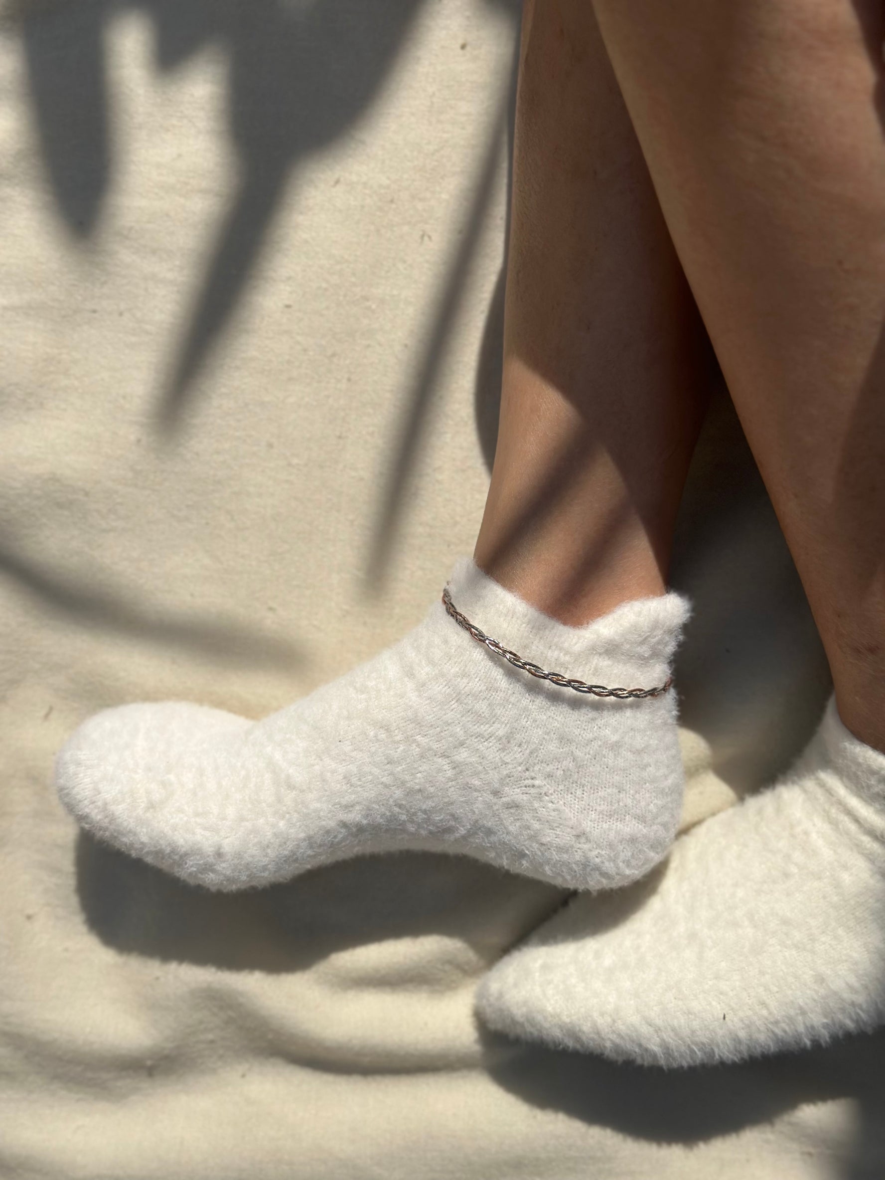 Dual tone twisted Anklet