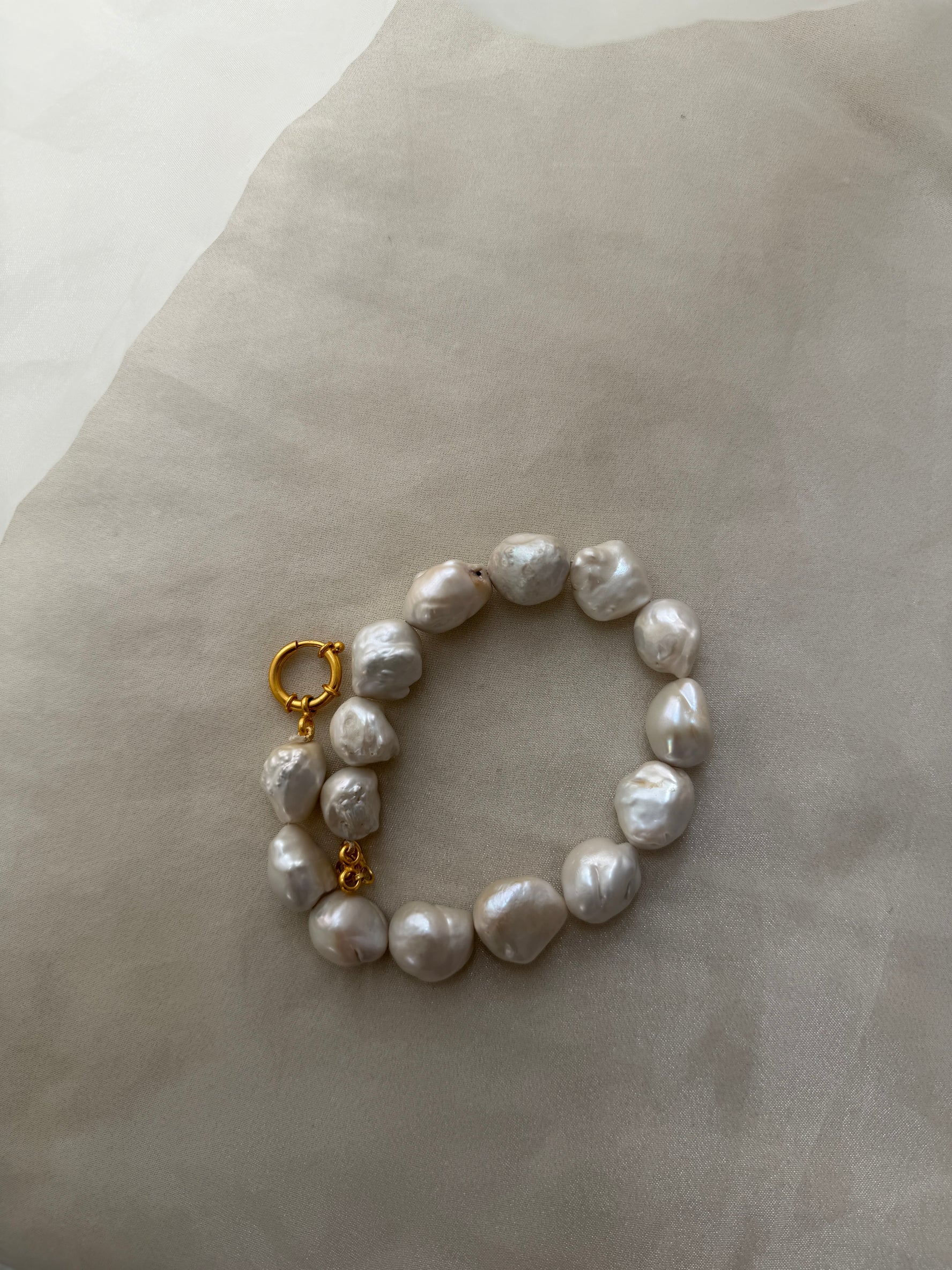 Baroque Pearl Choker
