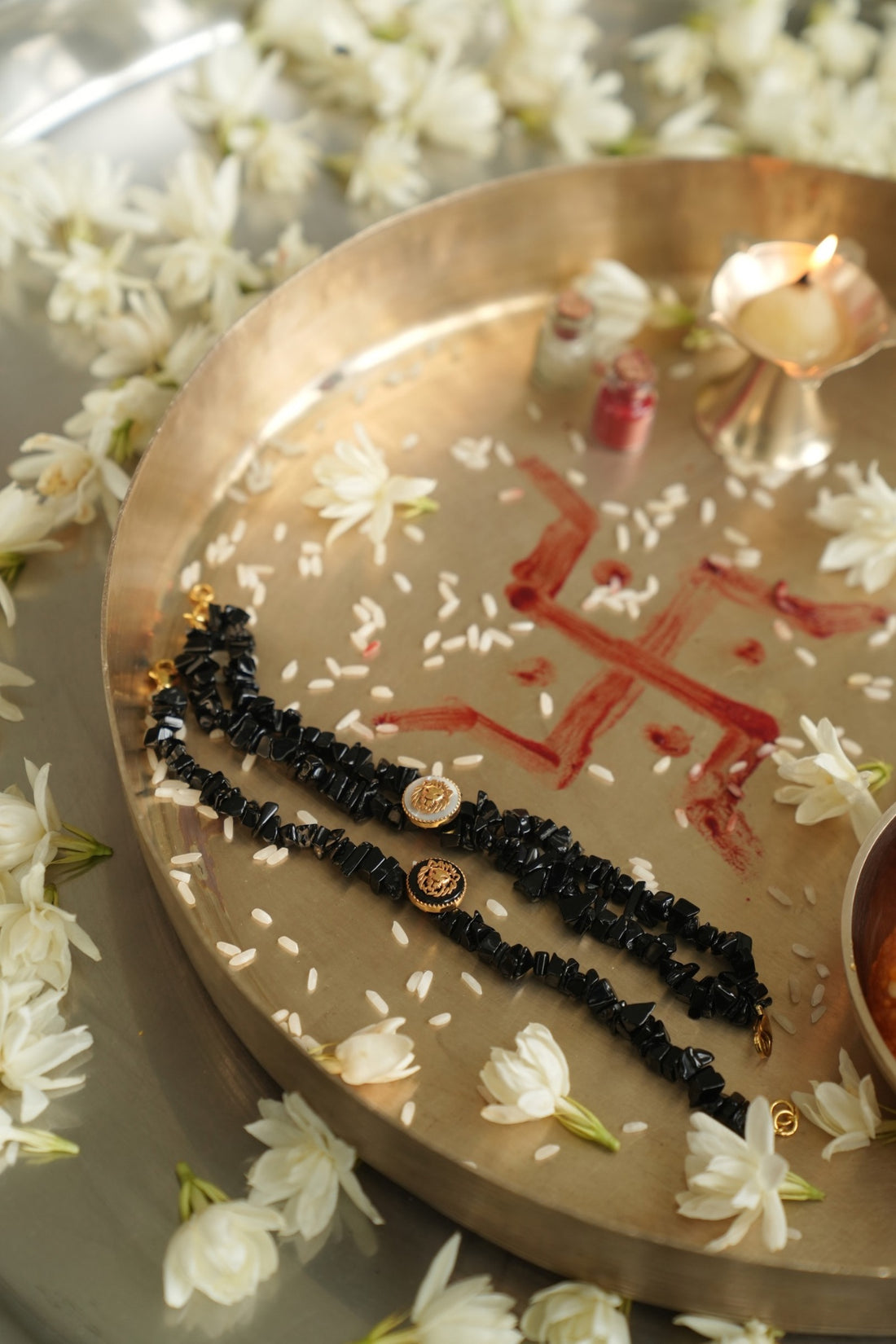Black Onyx Lion Bracelet Rakhi(Limited Edition)