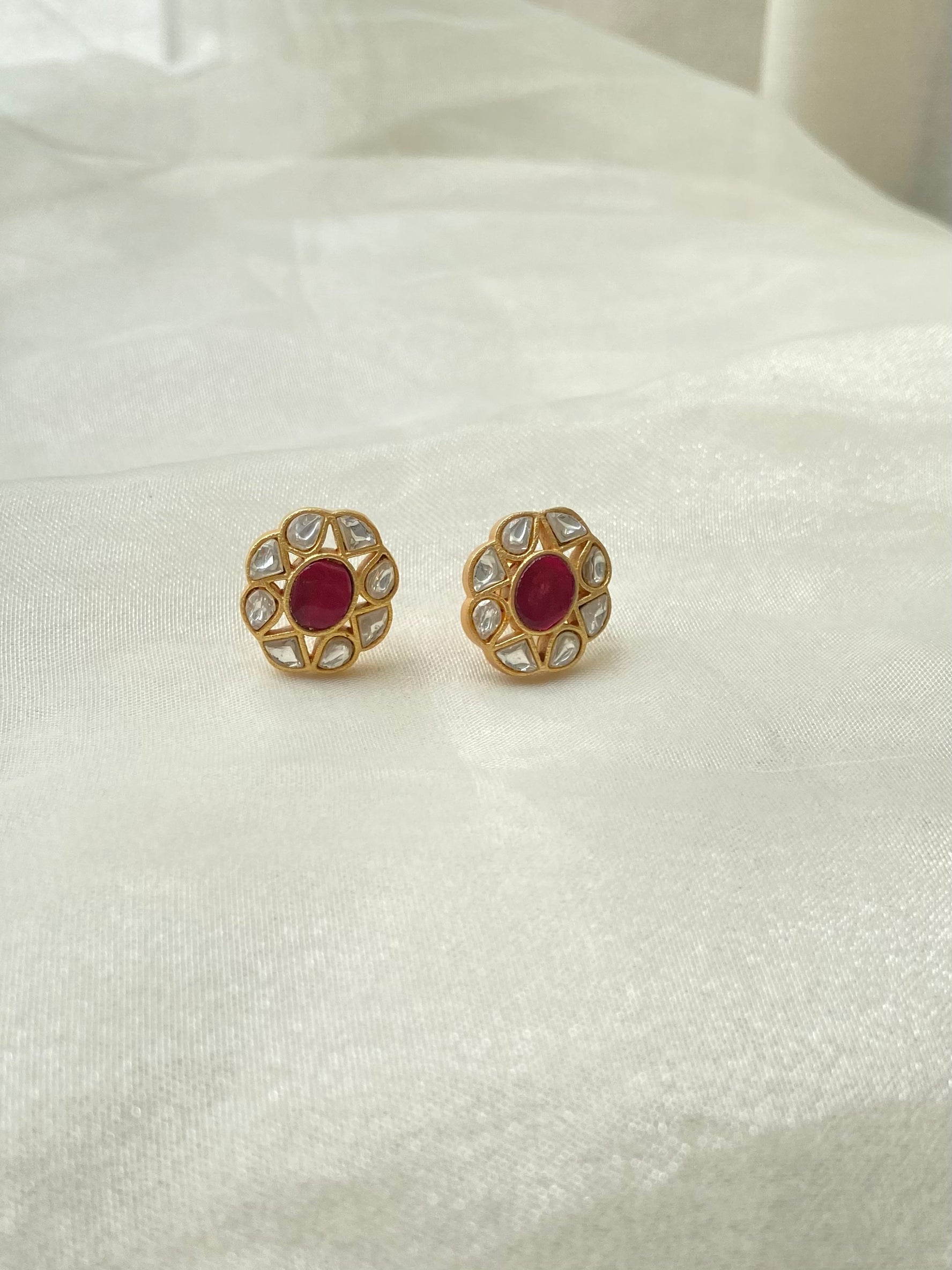 Jodha Studs