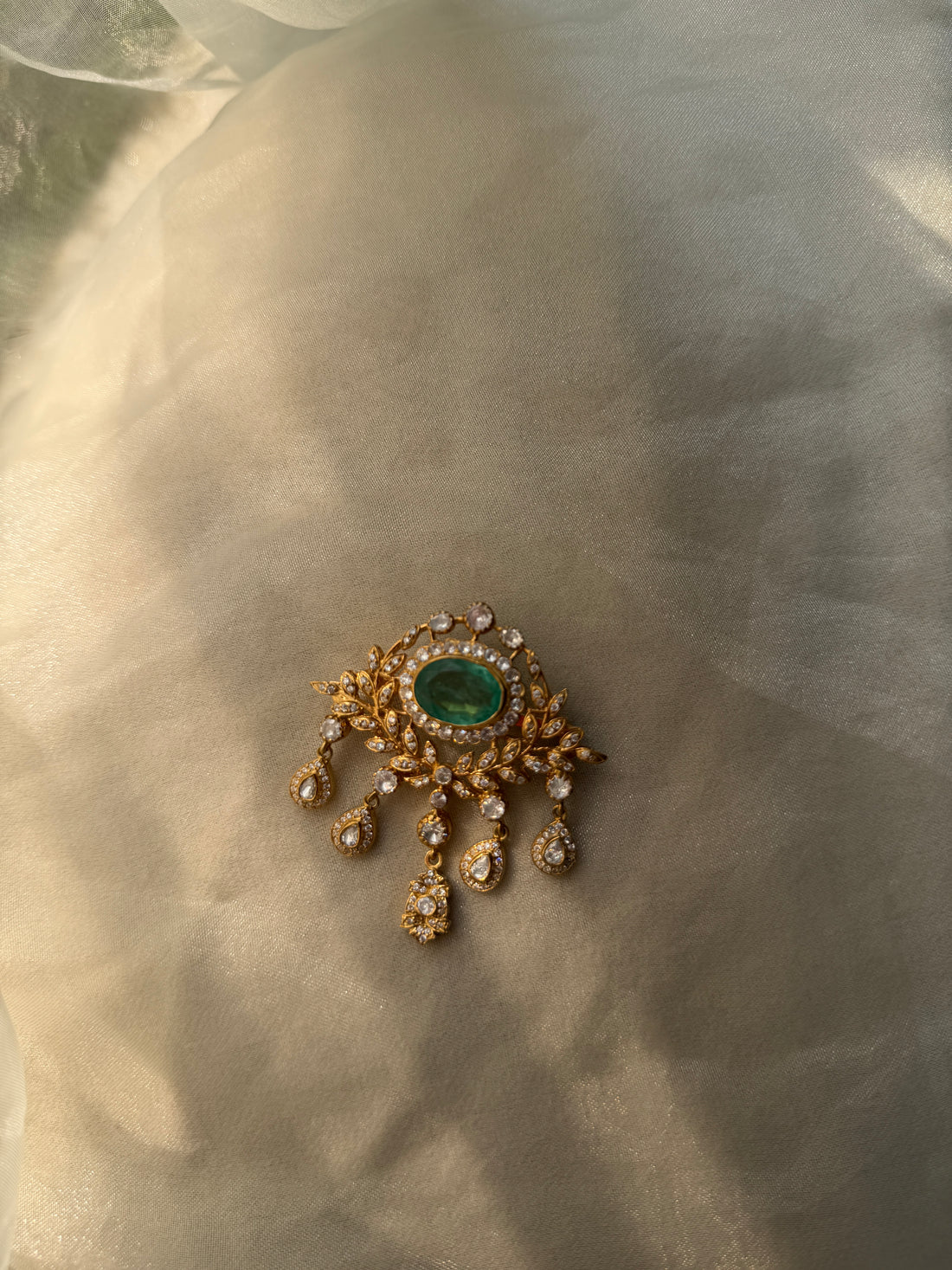 Kochi Brooch