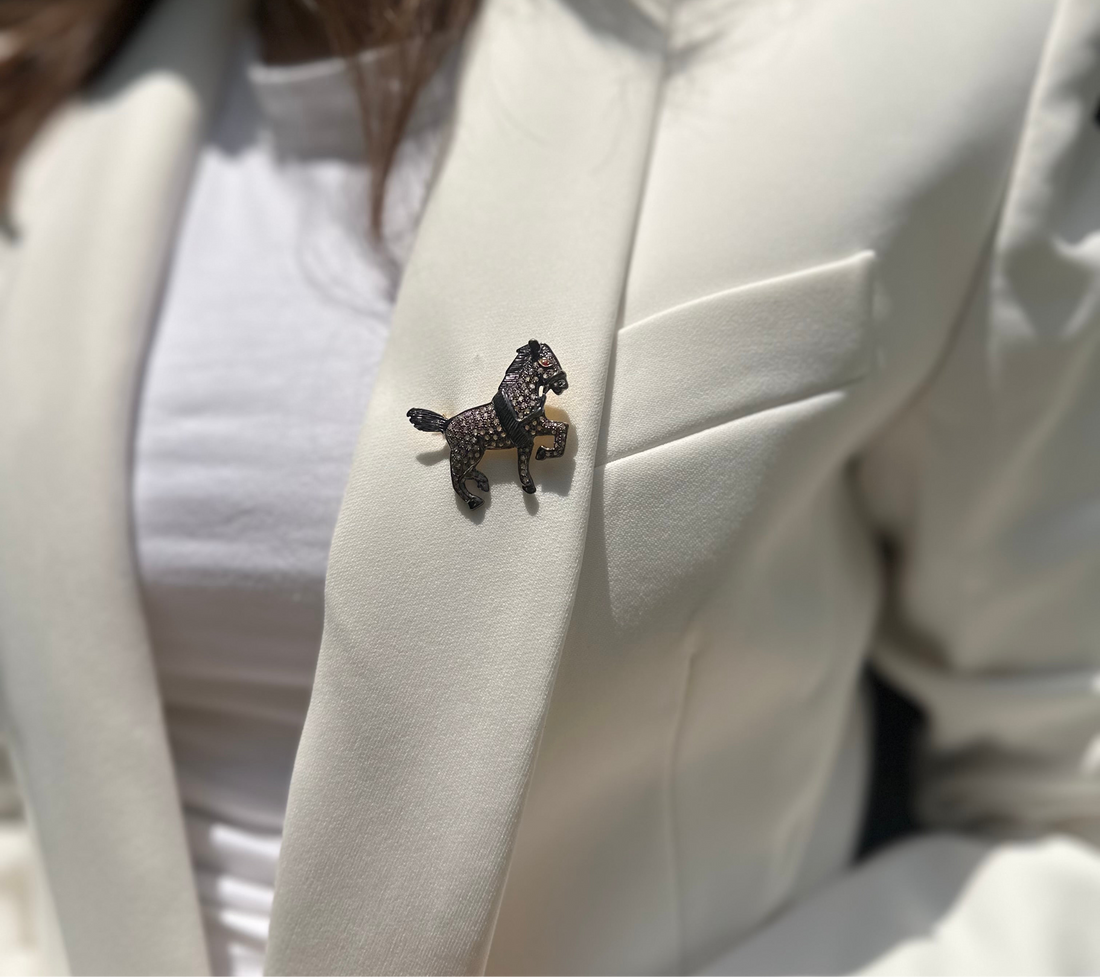 Ashva Brooch
