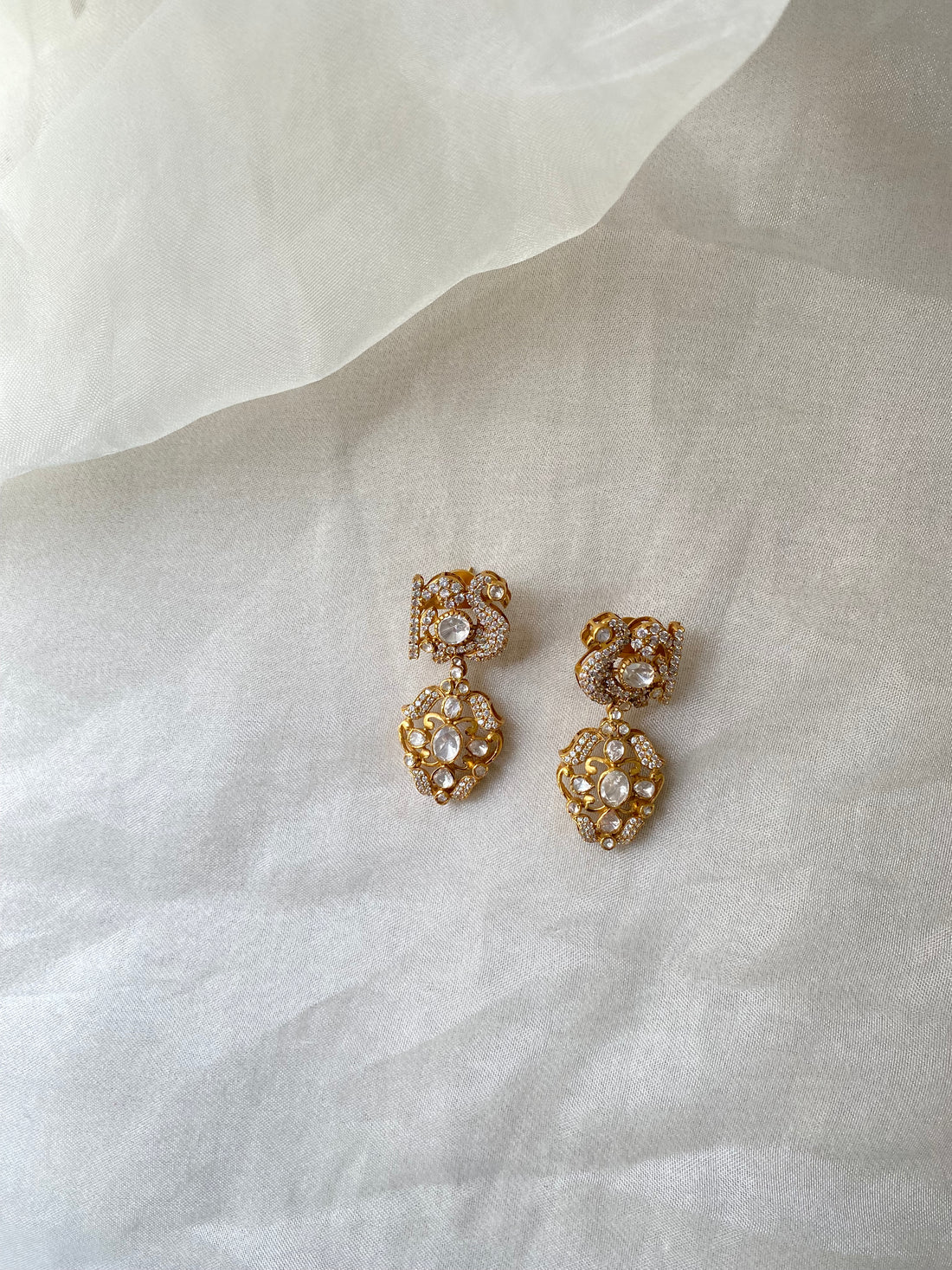 Sara Earrings