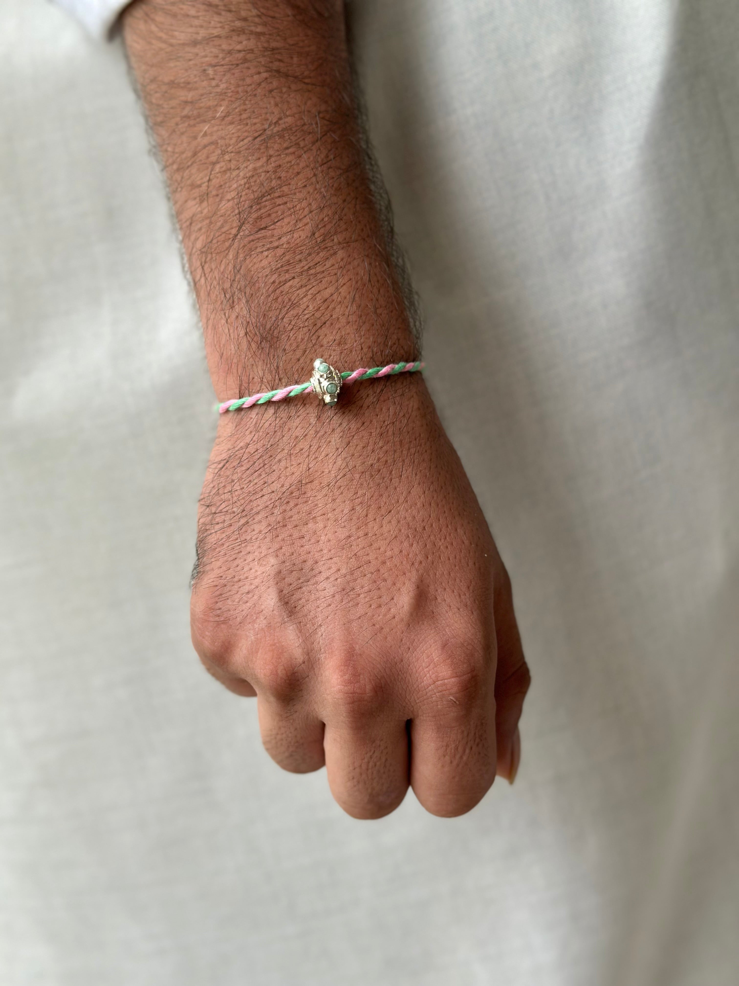 Big Dori Rakhi in 92.5 fine silver – Eterno India