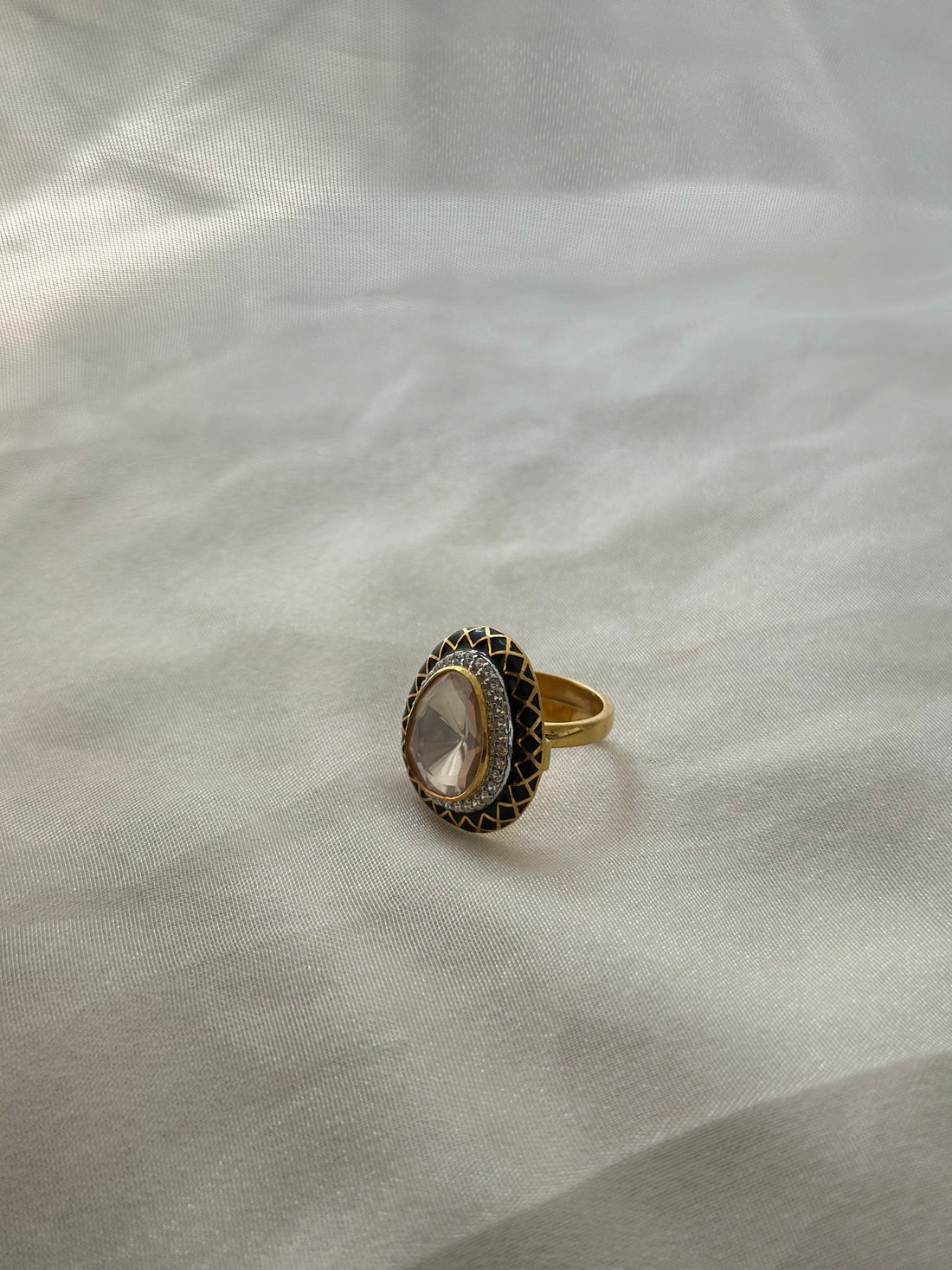 Inaya Ring