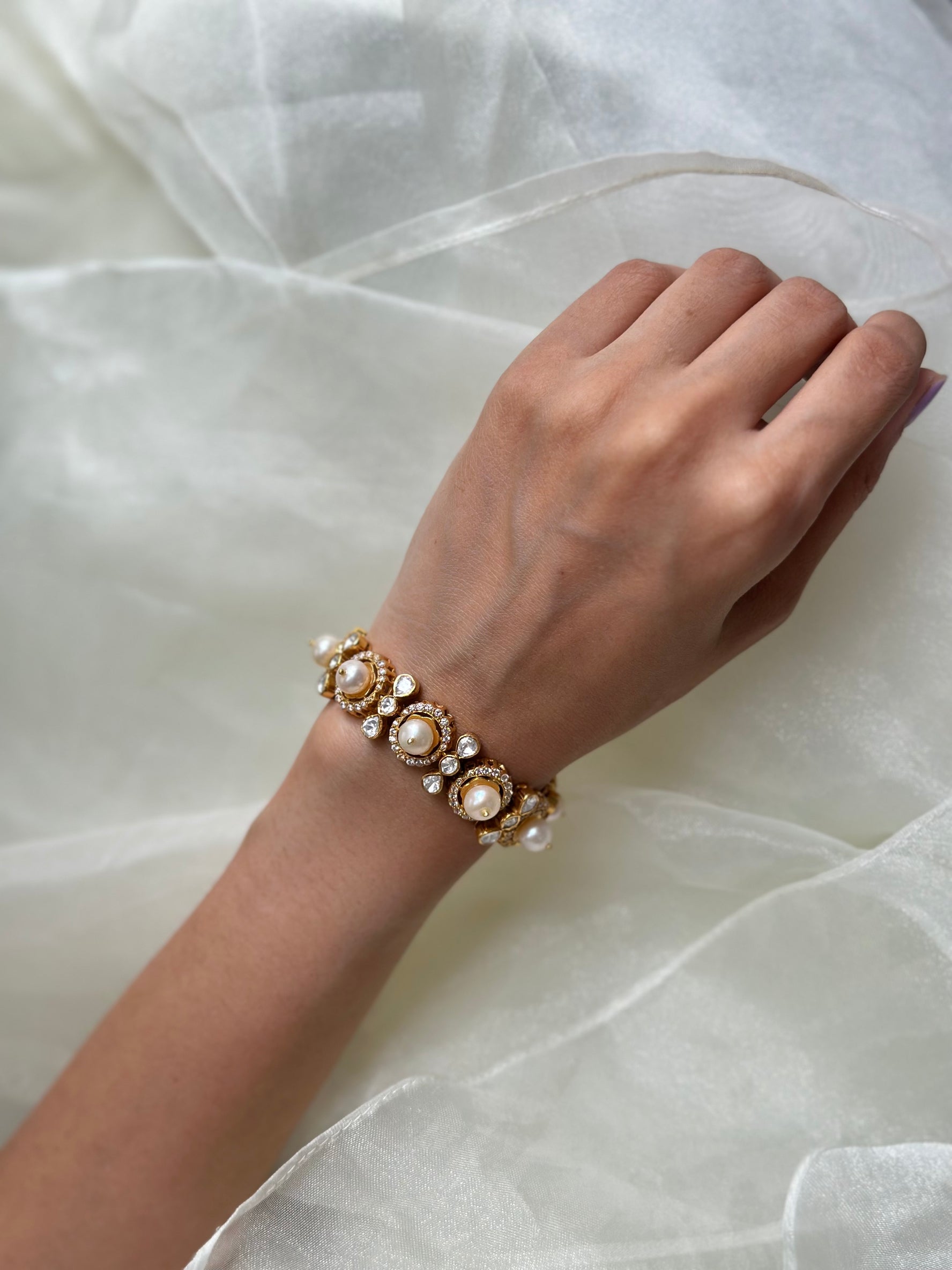 Noor Pearl Bracelet