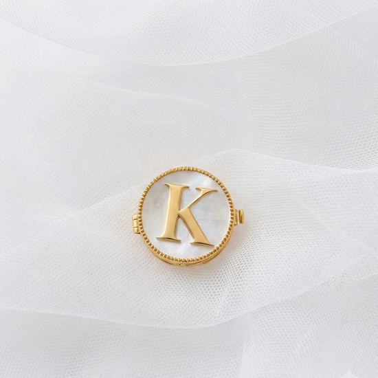 Personalised big sterling silver button clip – Eterno India