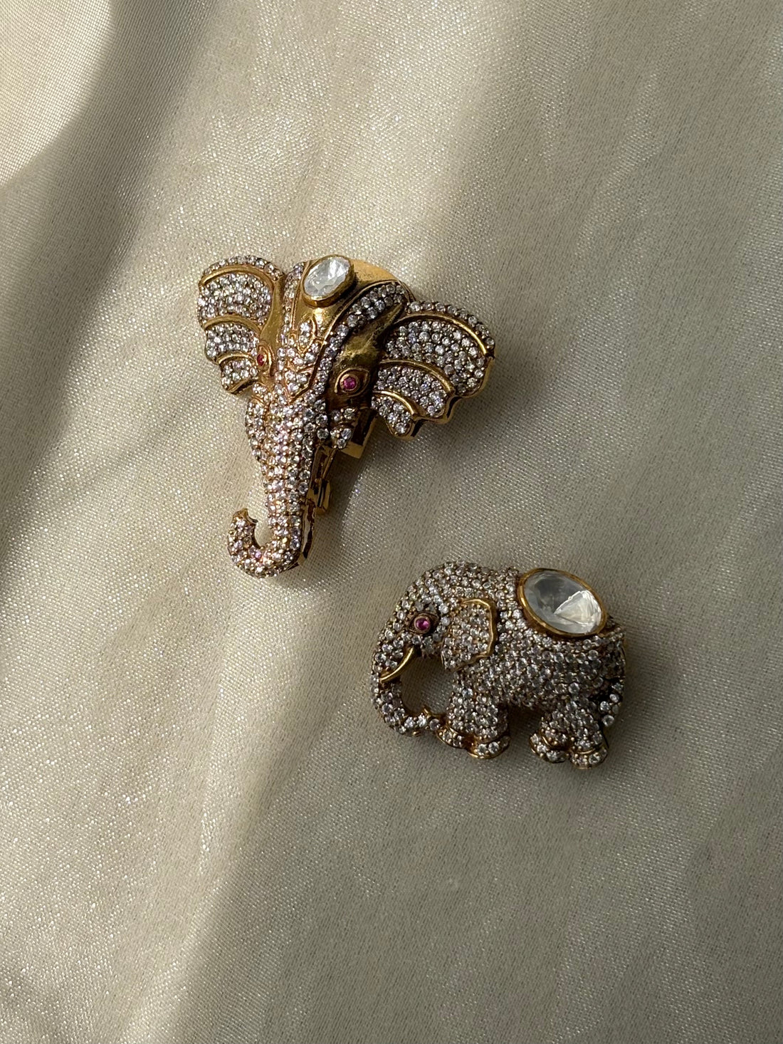 Chandigarh Brooch