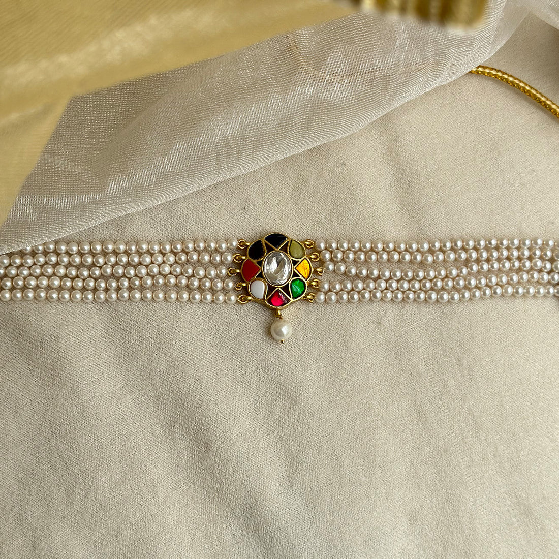 Navratna Choker